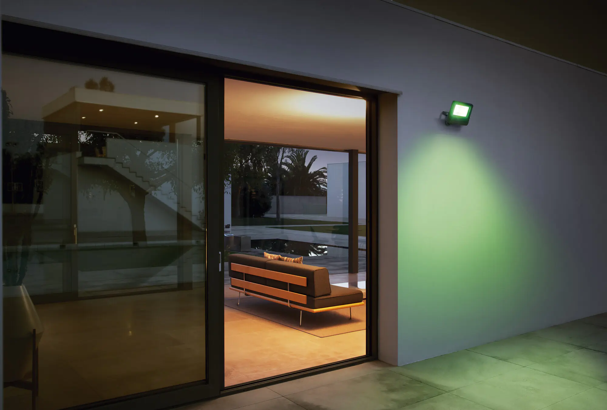 Ledvance LED Strahler Smart+ WiFi Flood 10W dunkelgrau RGBW