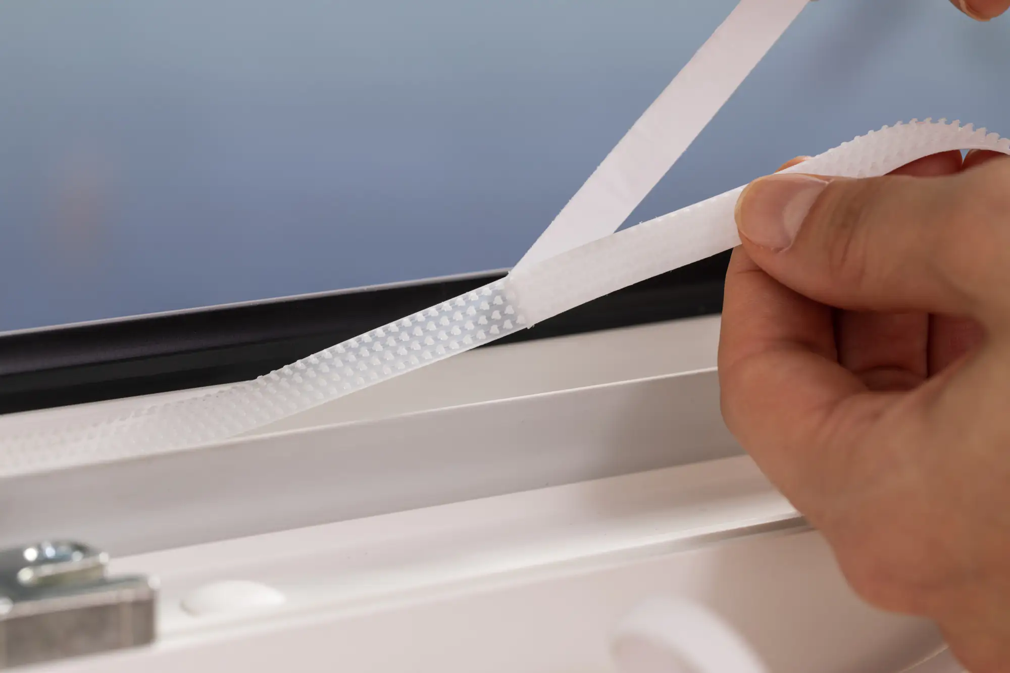 Primaster Befestigungsband für Insektenschutz 2 x 2,5 m weiß