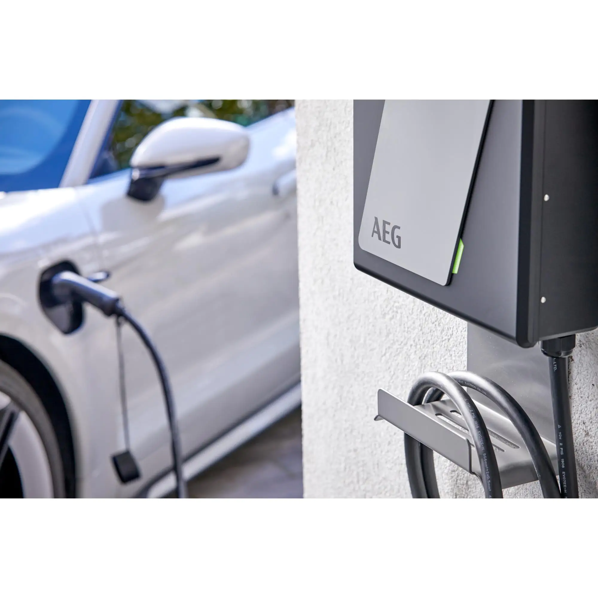 4038373059161_2 AEG E-Ladestation FF 22 KW Schutzschalter Typ A