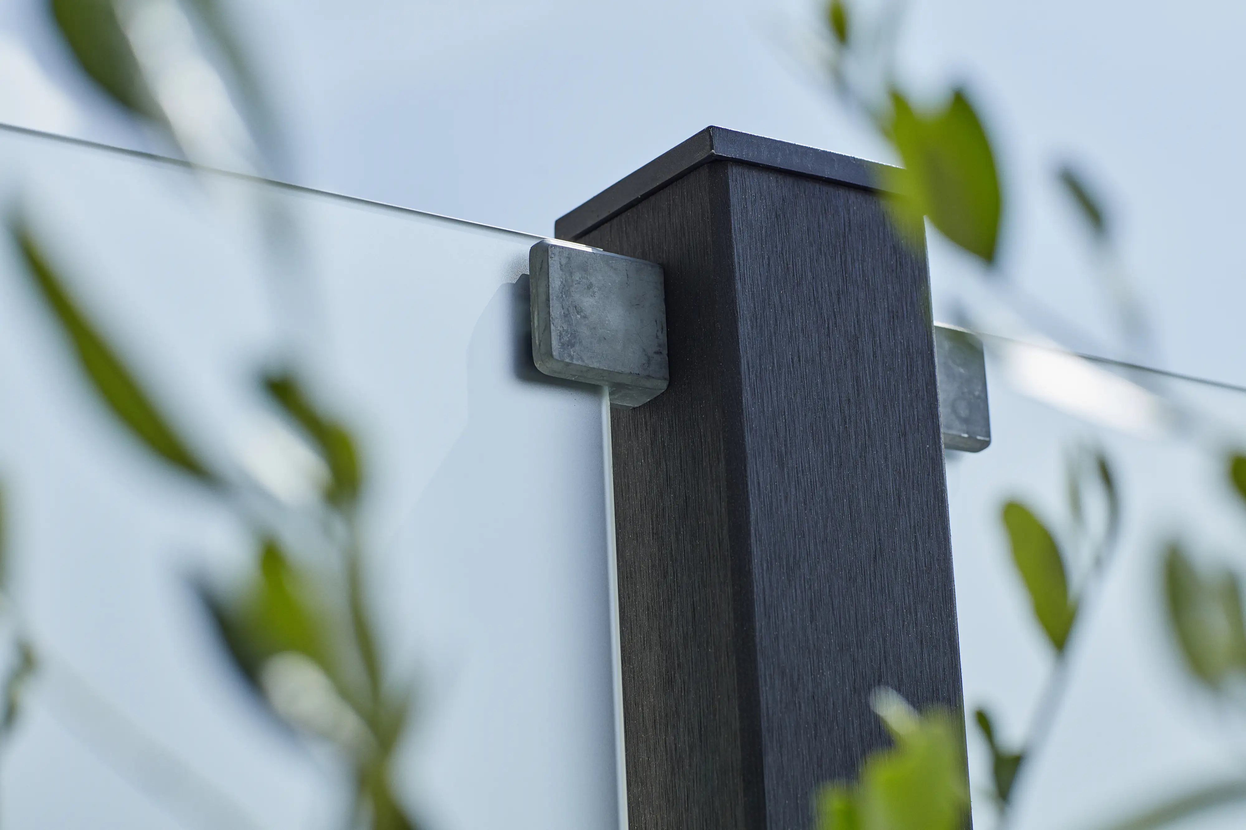 Plus WPC-Pfosten mit Stahlkern 9 x 9 x 188 cm Schiefergrau