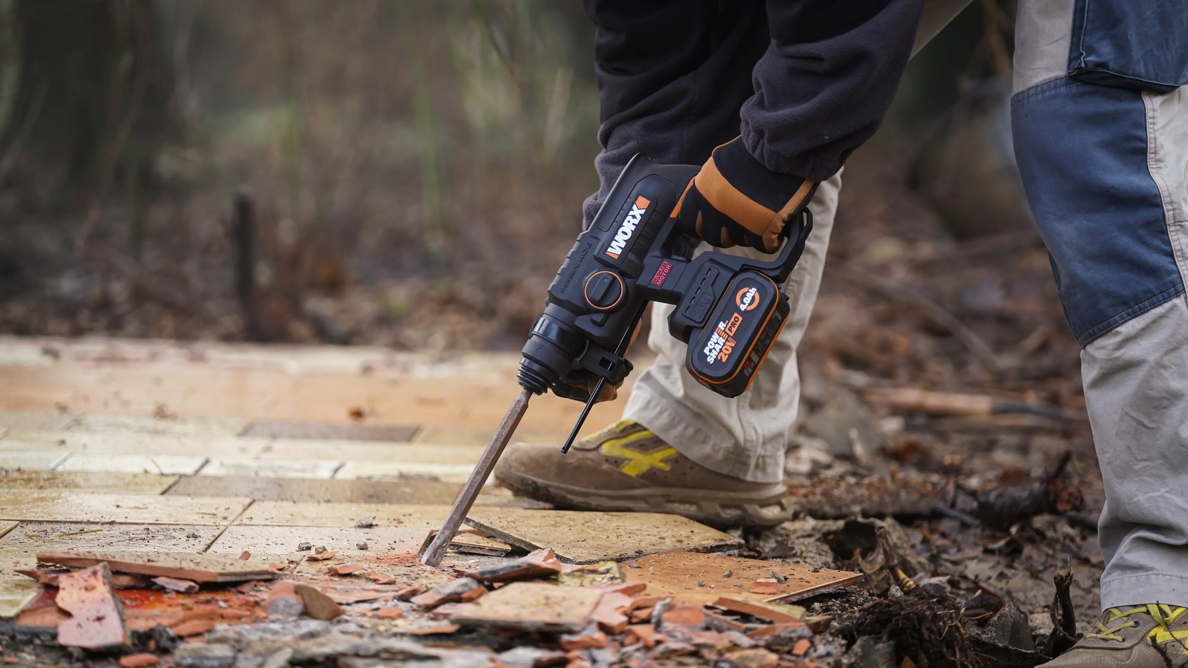 Worx NITRO Akku-Bohrhammer WX381 20 V inkl. 4 Ah Akku & Ladegerät