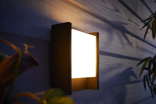 Philips Hue LED Außen-Wandleuchte White Fuzo eckig IP44 Philips Hue LED Außen-Wandleuchte White Fuzo eckig IP44