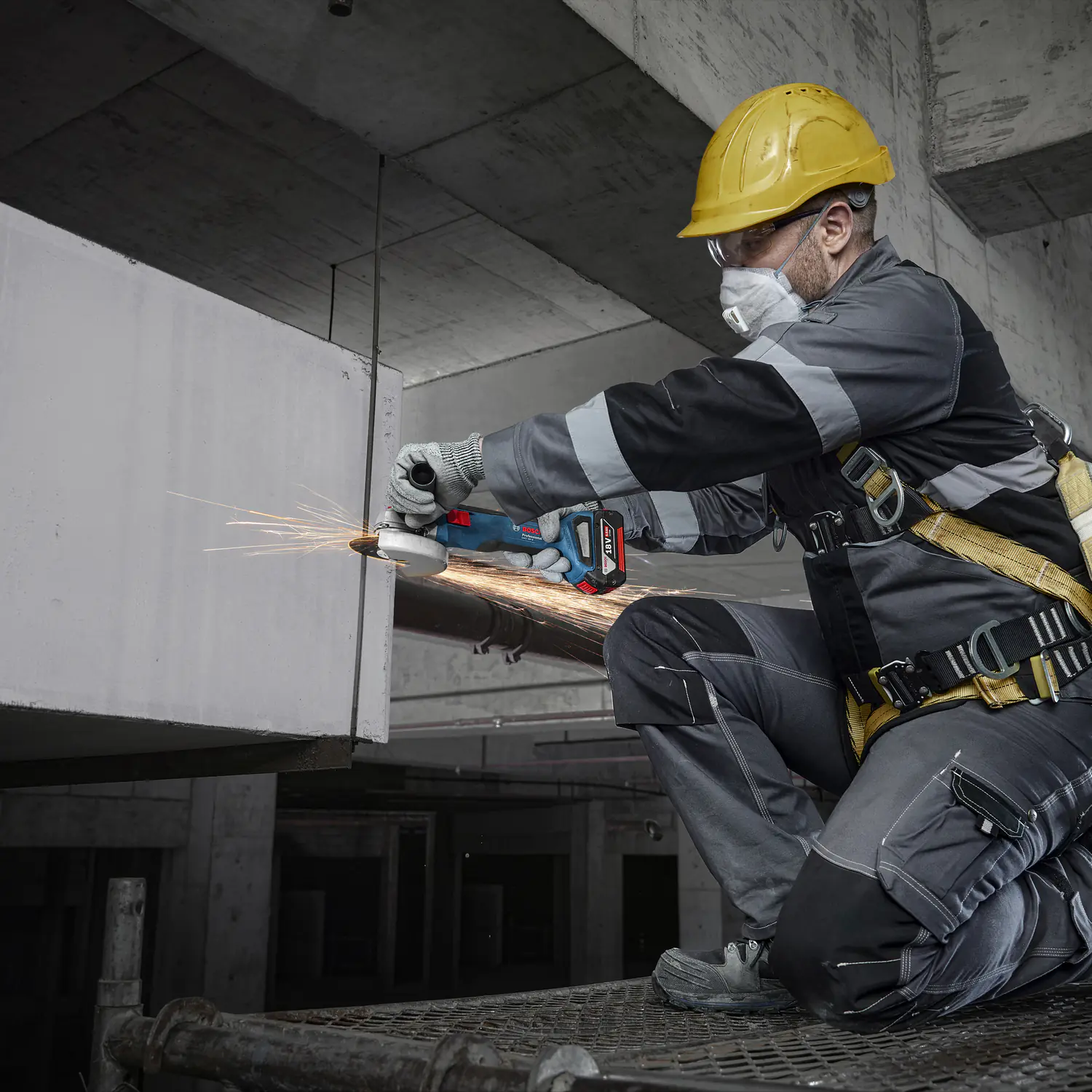 Bosch Professional Akku-Winkelschleifer GWS 18V-8 Solo