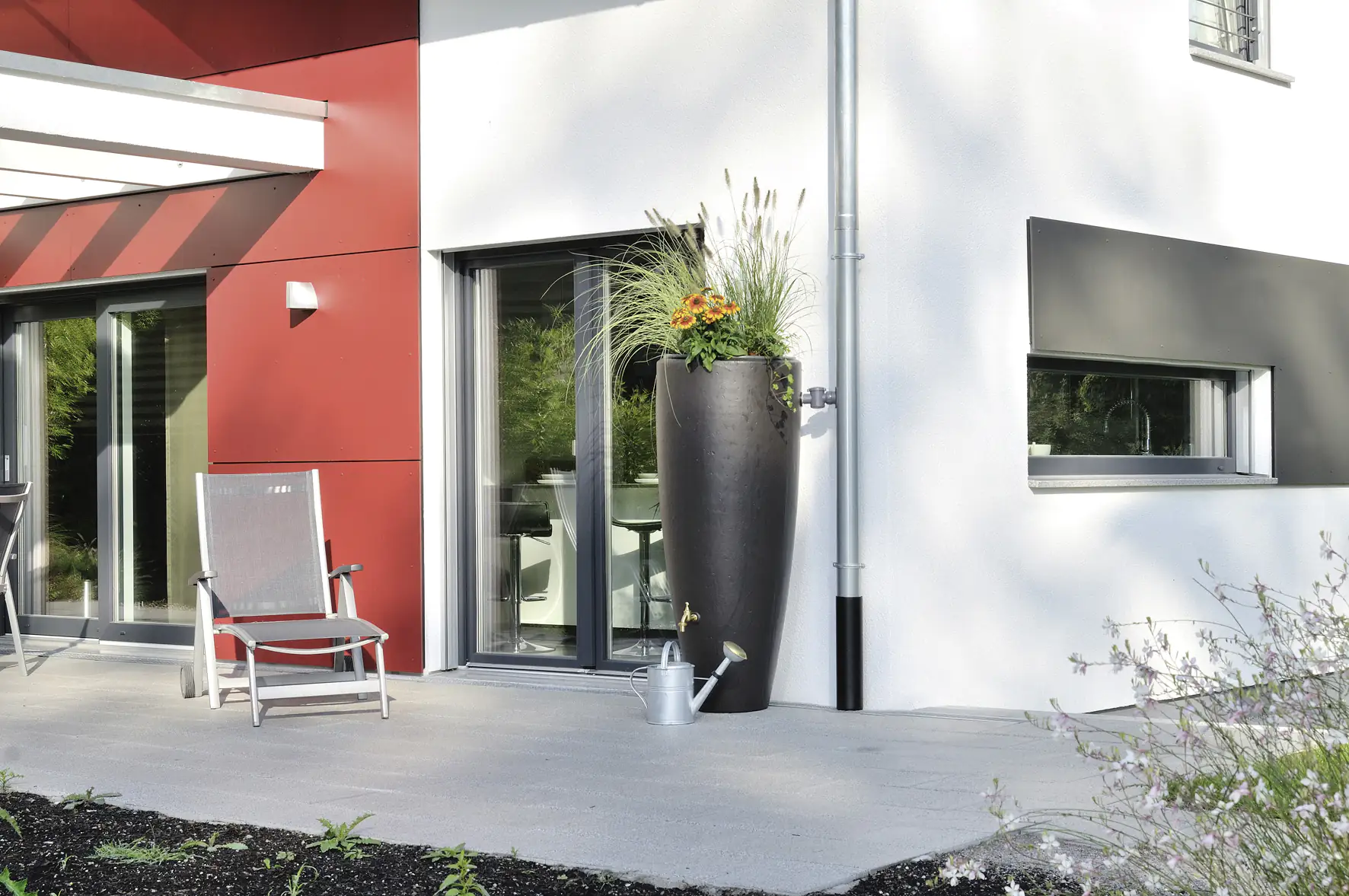 4023122191087 Garantia 2in1 Wasserbehälter 300 l, mokka, inkl. Pflanzschale