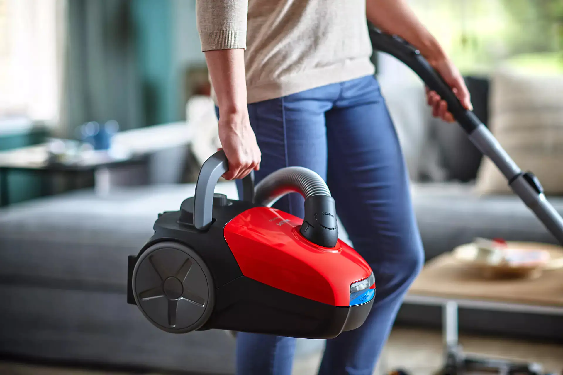 Philips Staubsauger FC 8243/09 PowerGo 900 Watt, mit Beutel