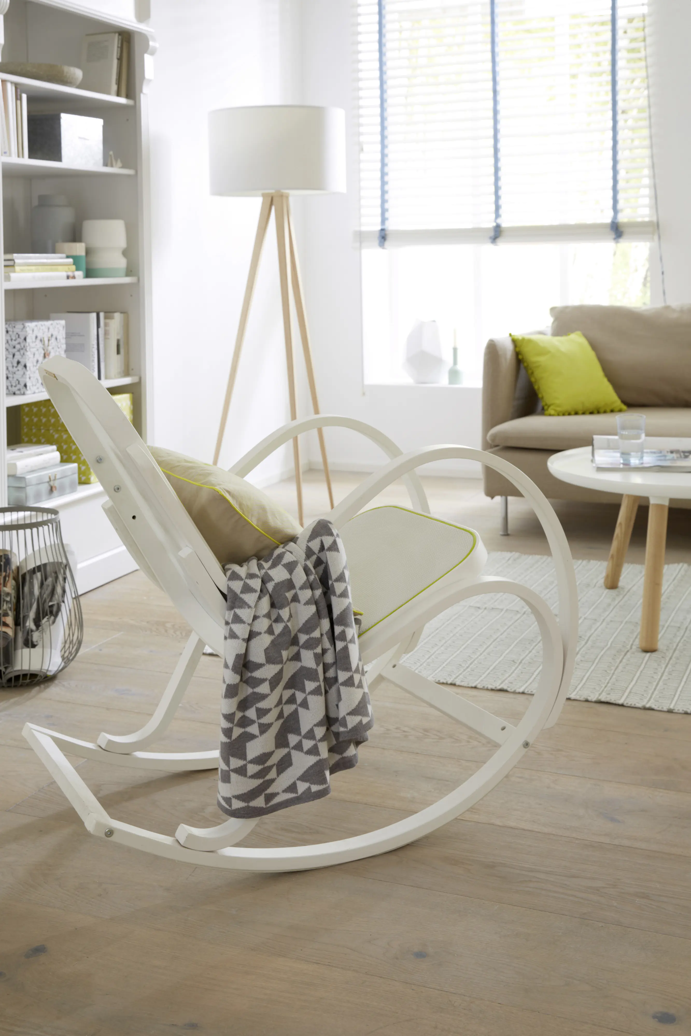 tesa Insulation E-Profil Classic 10 m, weiß