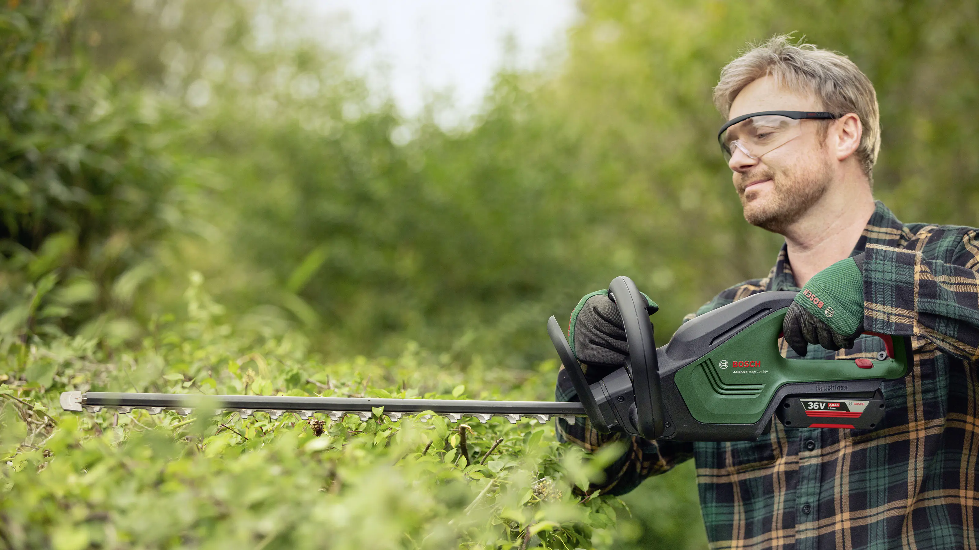 Bosch Akku-Heckenschere AdvancedHedgeCut 36V-65-28 Solo