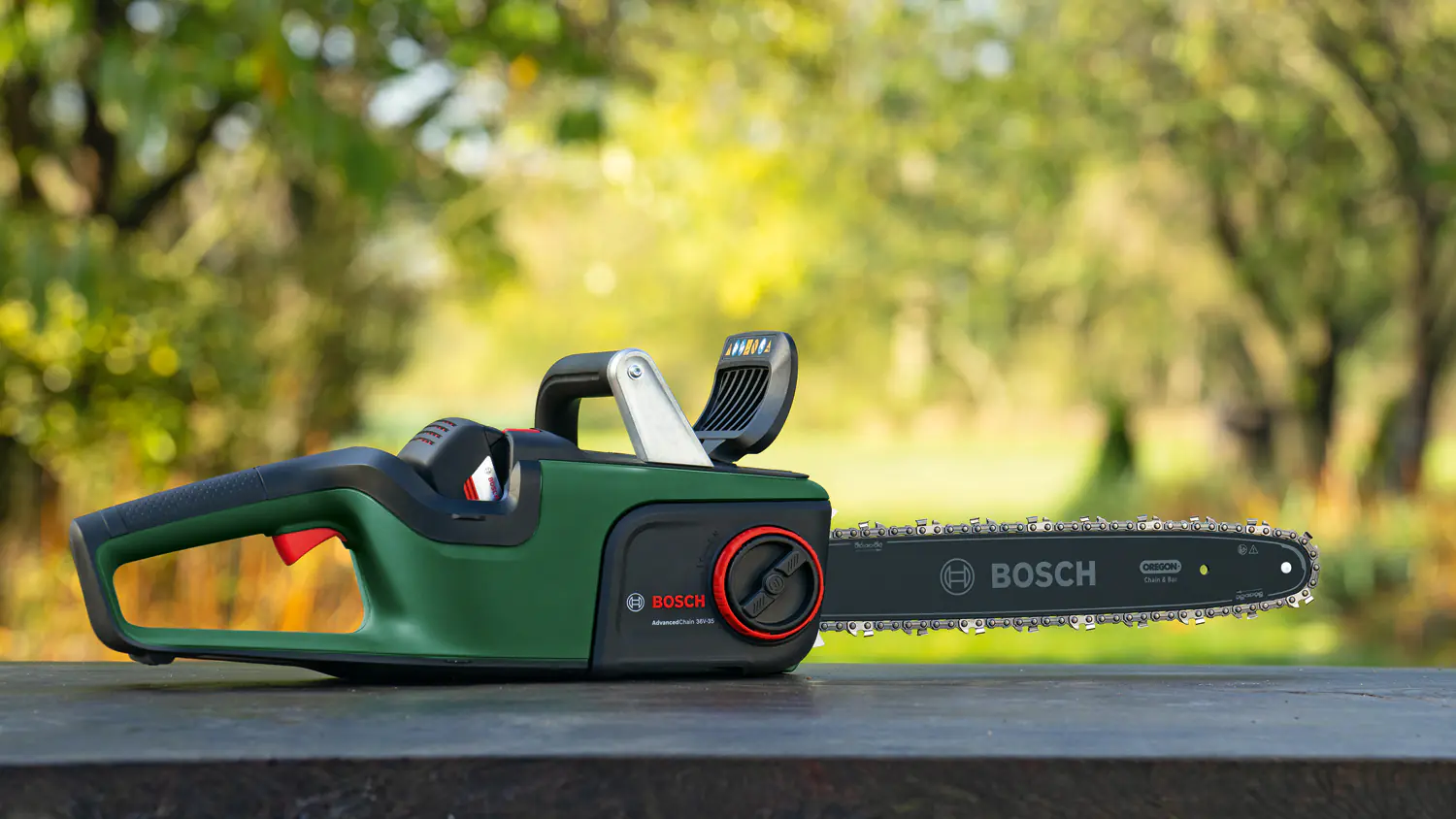 Bosch Akku-Kettensäge AdvancedChain 36V Solo