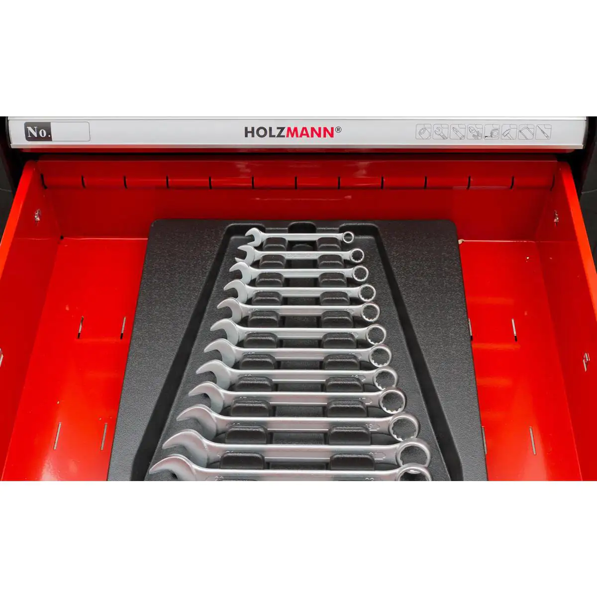 Holzmann Werkstattwagen WW790W bestückt