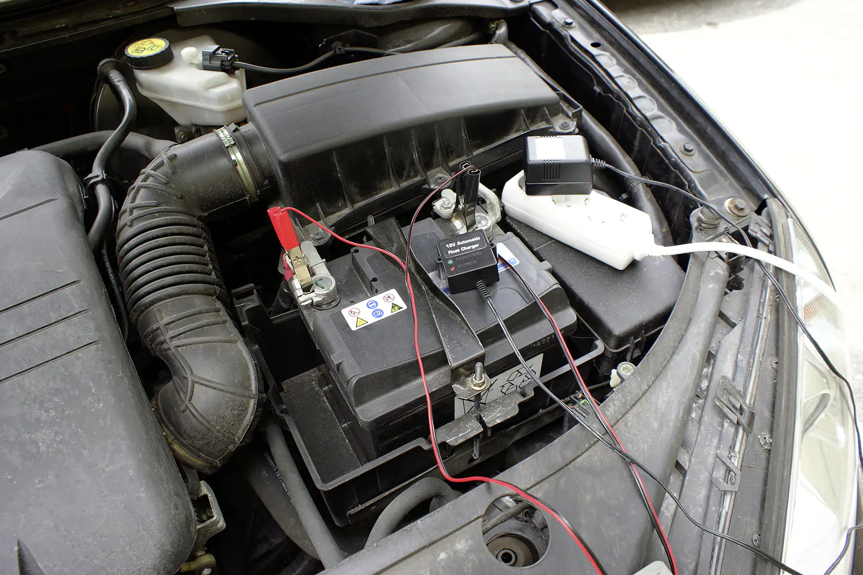 4017681165054_1157832 EUFAB Batterie-Erhaltungsgerät 12V 500mA