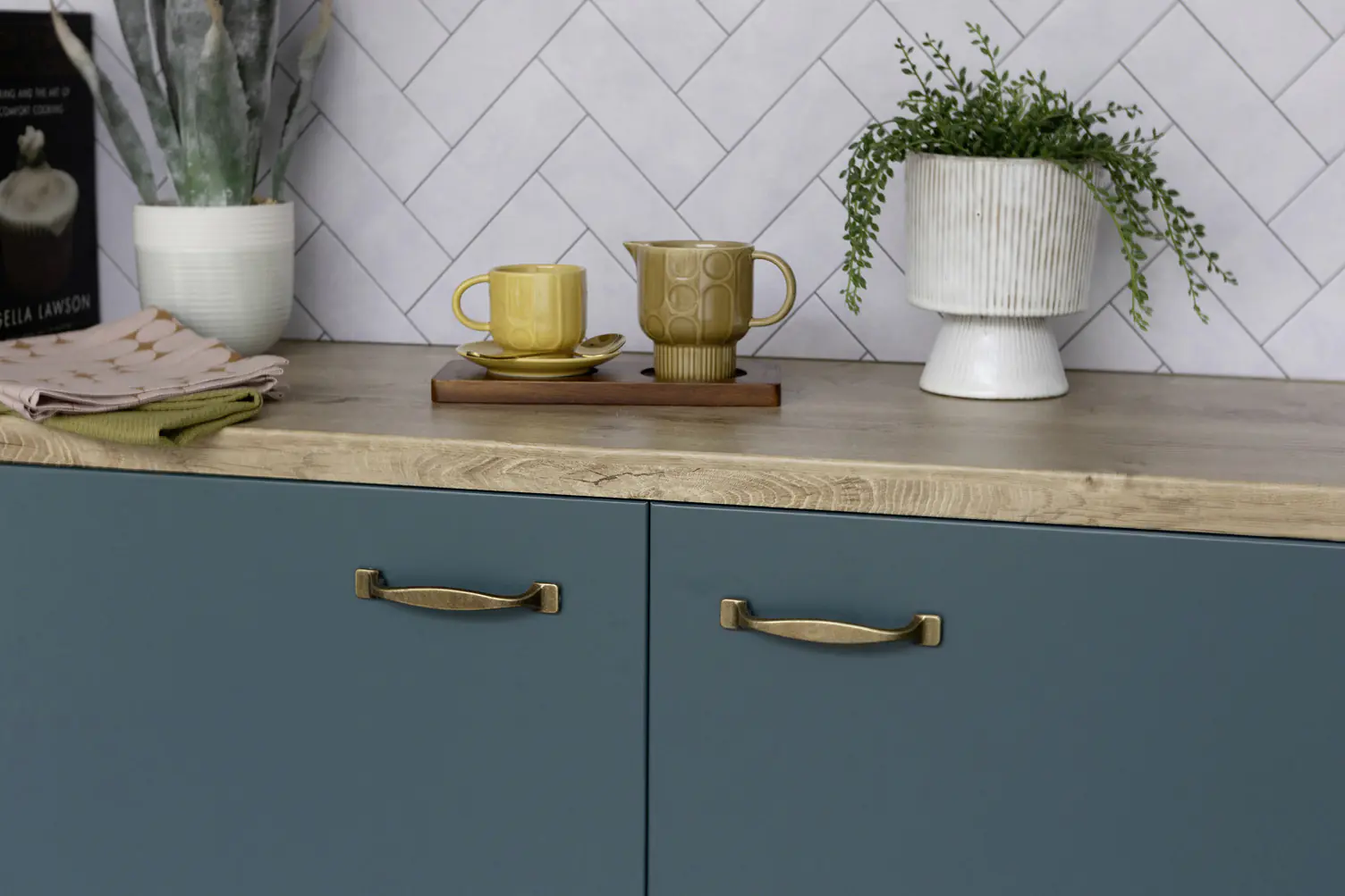 d-c-fix Selbstklebefolie Uni seidenmatt mallard grün 67,5 cm x 2 m