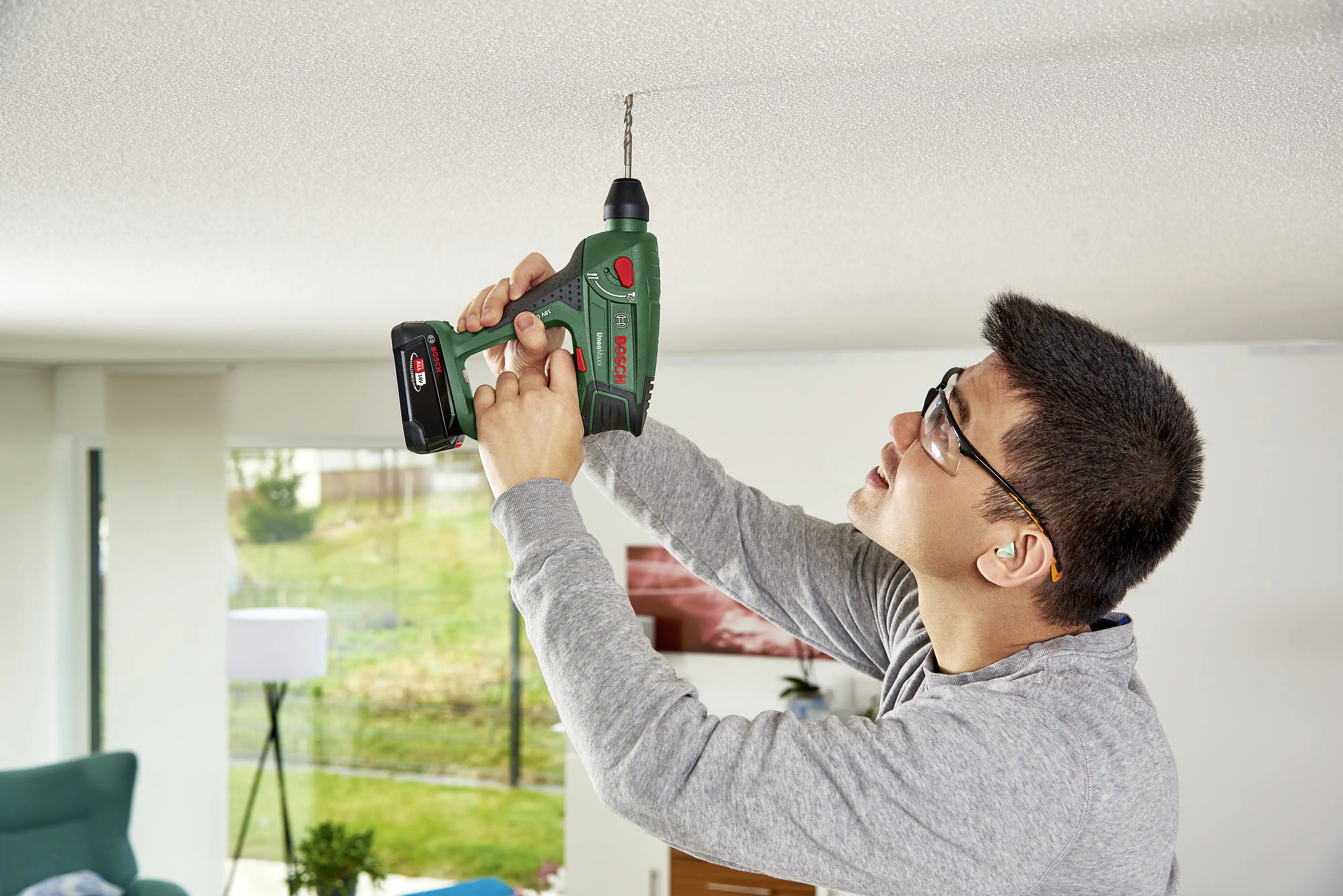 Bosch Akku-Bohrhammer UNEO Maxx 18 V 2.5 Ah Solo Bosch Akku-Bohrhammer UNEO Maxx 18 V 2.5 Ah Solo