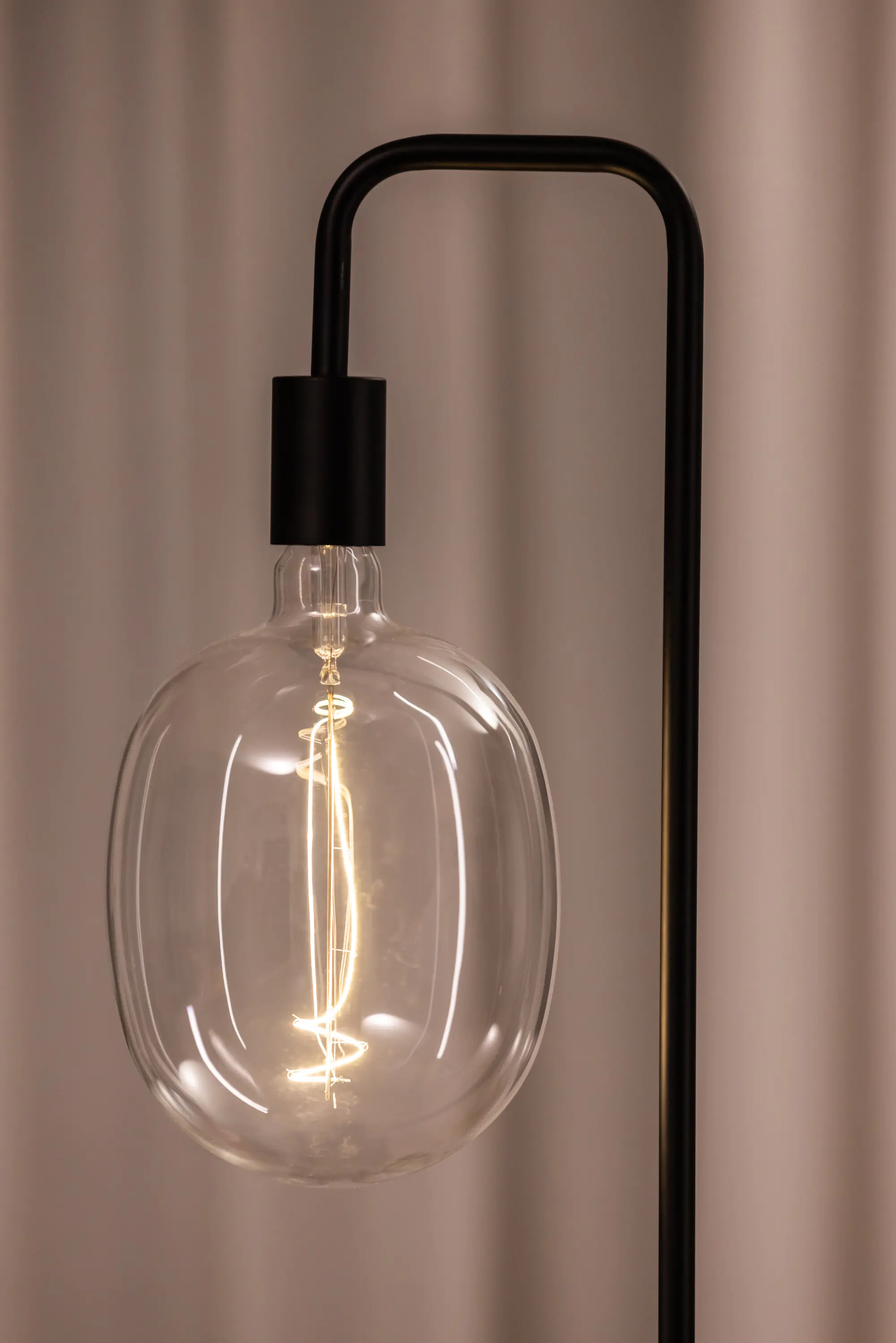 Ledvance LED Leuchtmittel Vintage 1906 Ballon30 E27 4,8 W dimmbar klar