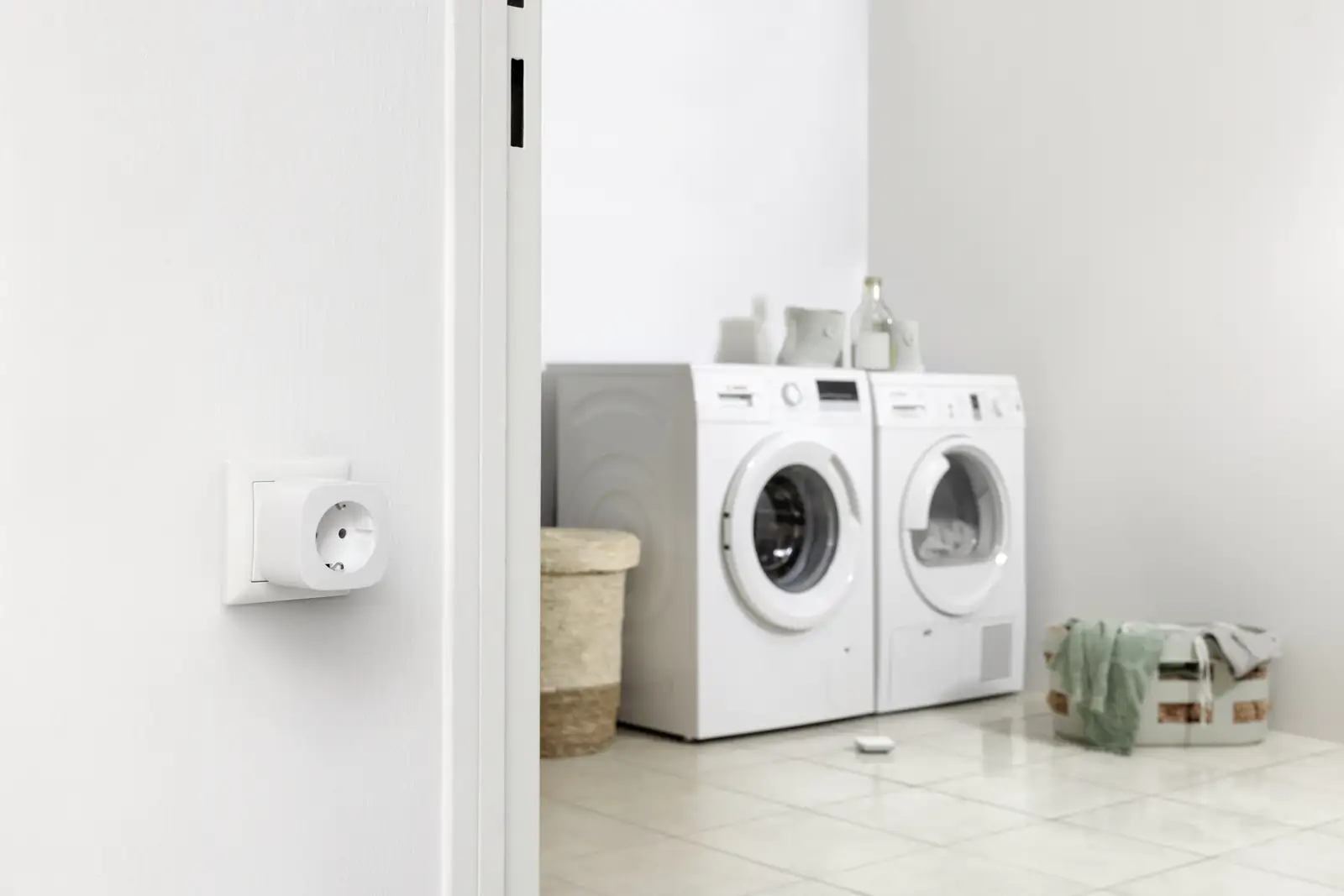 Bosch Zwischenstecker kompakt Smart Home, Alexa integriert