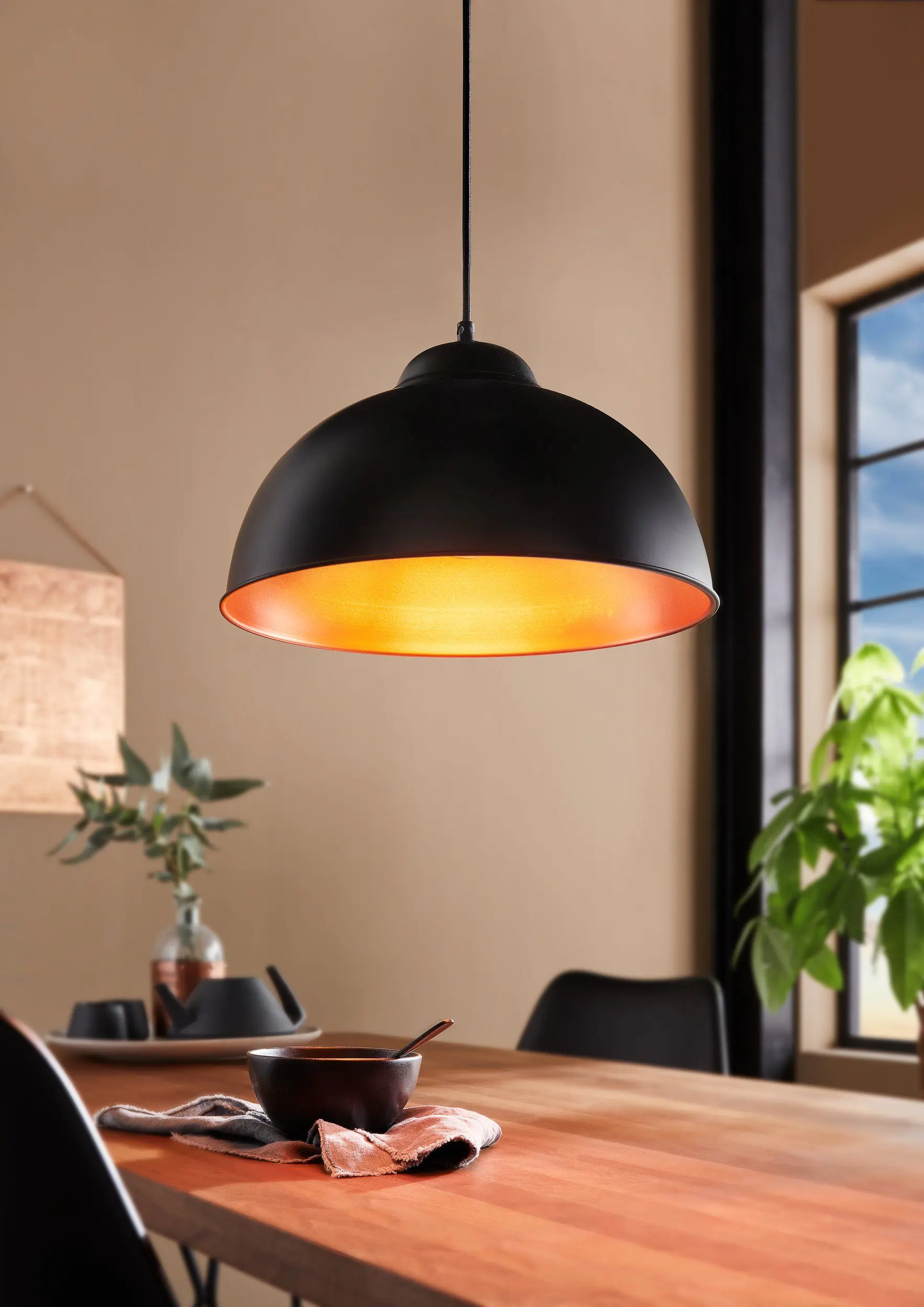 Eglo Pendelleuchte Truro 2 E27, schwarz / kupfer Eglo Pendelleuchte Truro 2 E27, schwarz / kupfer