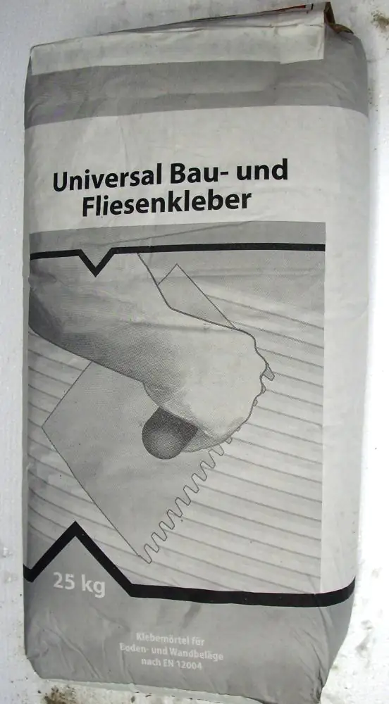 Universal Bau- und Fliesenkleber 25 kg