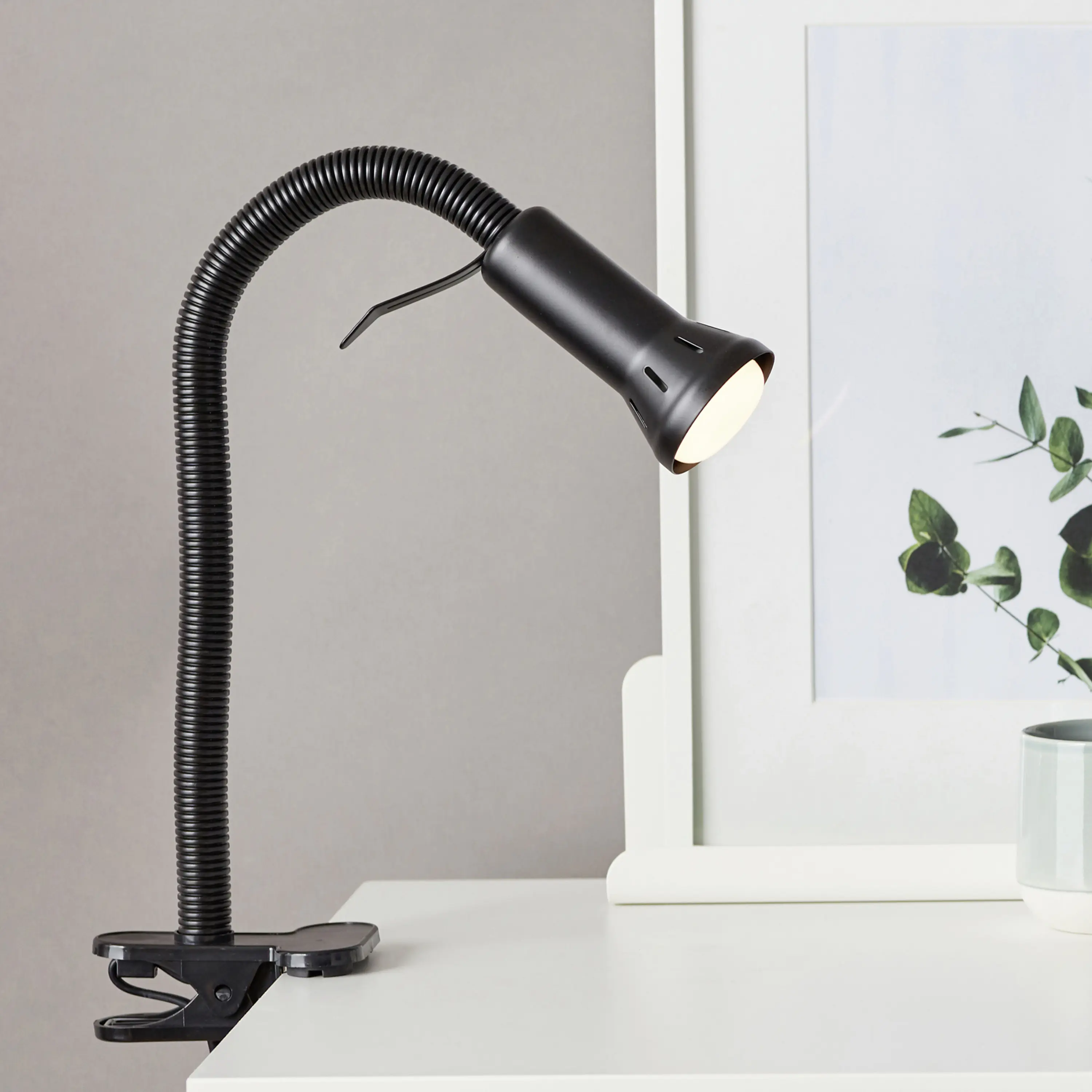 Brilliant Klemmleuchte Flex 52 x 6,2 cm E14, max. 40 W, mit Flexarm Brilliant Klemmleuchte Flex 52 x 6,2 cm E14, max. 40 W, mit Flexarm