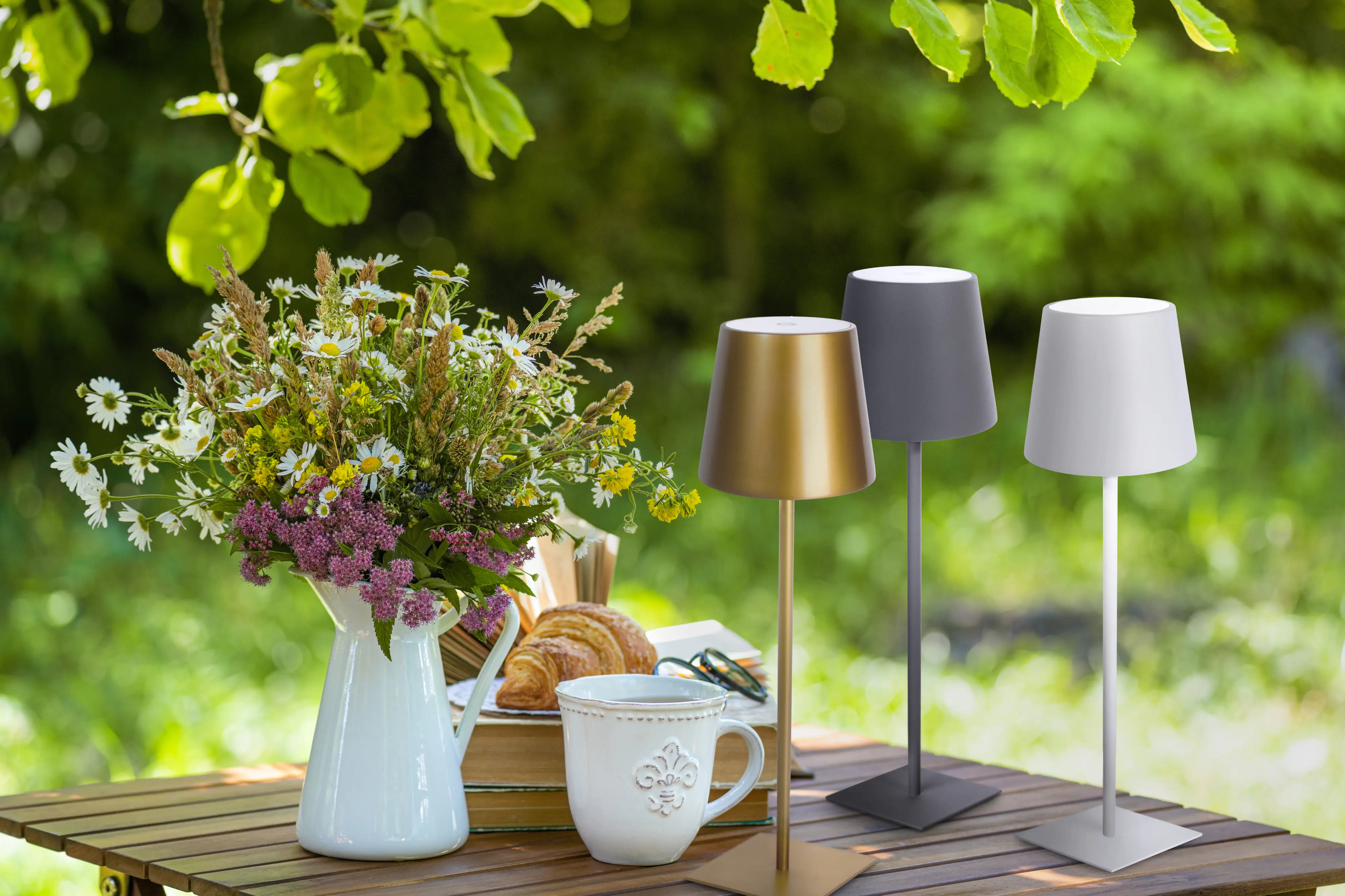 Näve Akku-Tischleuchte Eda Touch Outdoor dimmbar Alu 3 W IP54 Näve Akku-Tischleuchte Eda Touch Outdoor dimmbar Alu 3 W IP54