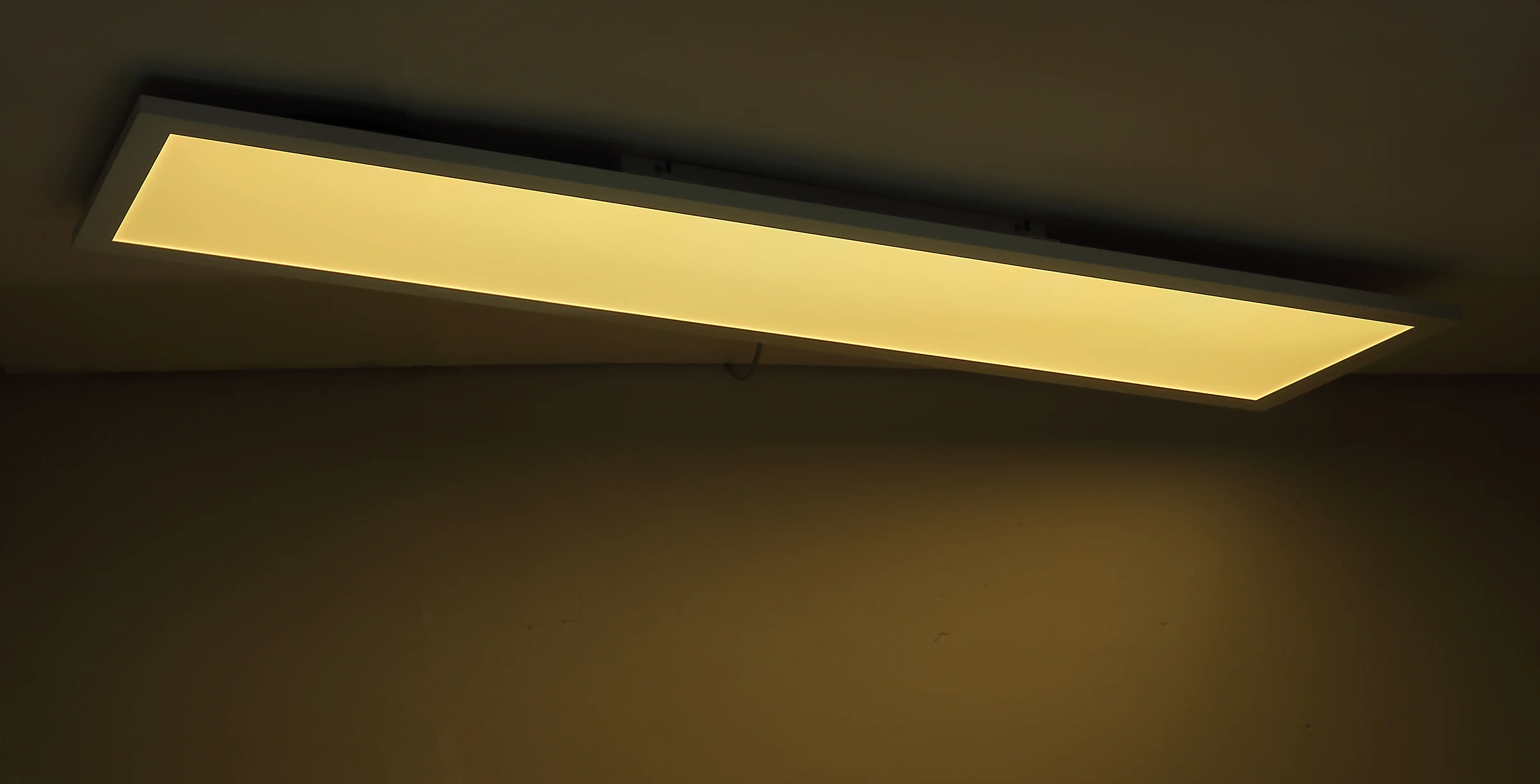 9007371398676_19 Globo LED Deckenleuchte Rosi weiß 120 x 30 cm RGBW, dimmbar