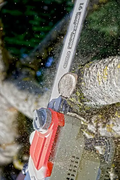 Ikra Elektro-Kettensäge IECS 1835 35 cm Schwertlänge