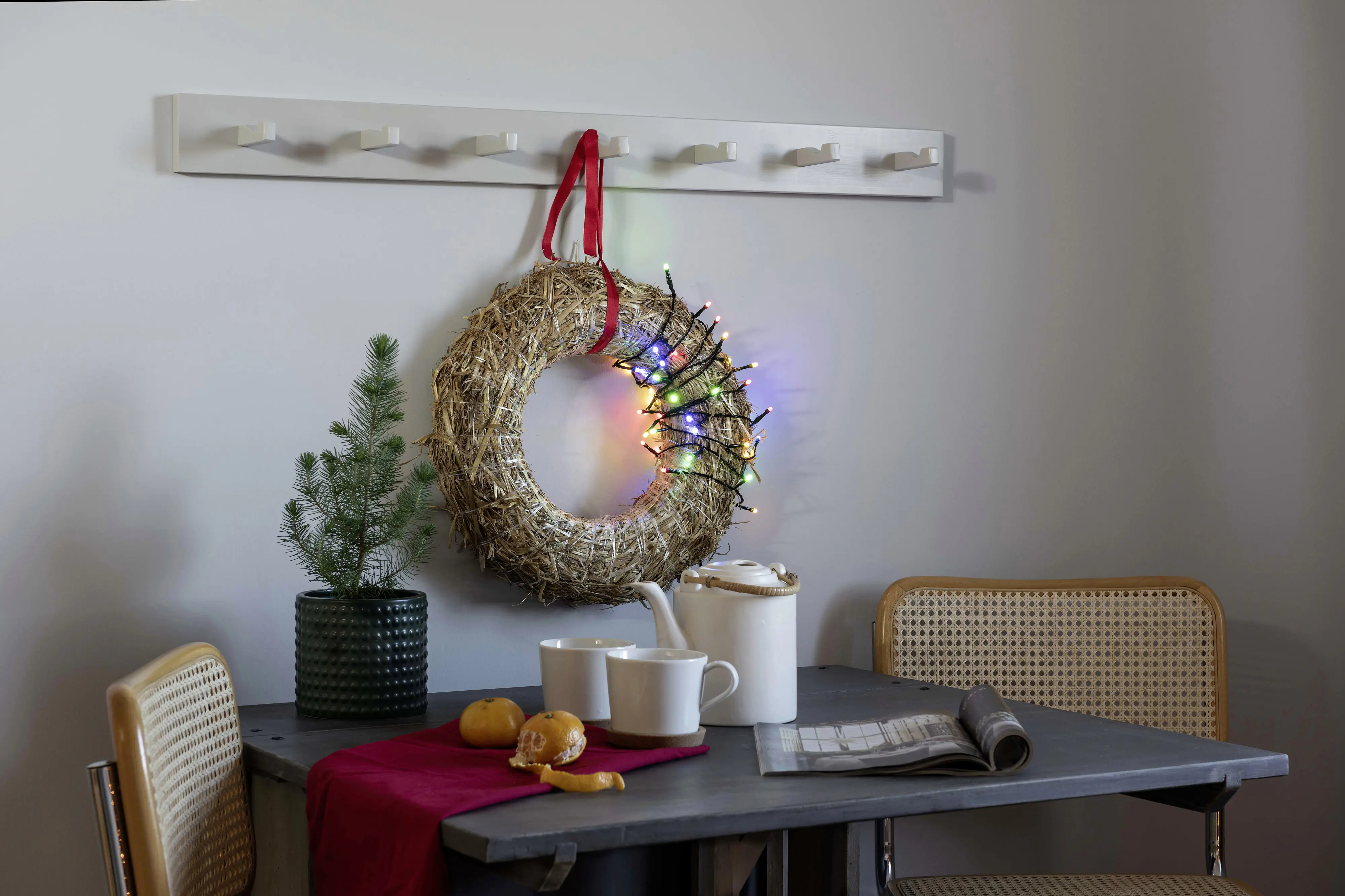 Konstsmide Micro LED Lichterkette gefrostet Innen 50 bunte Dioden 6,4 m