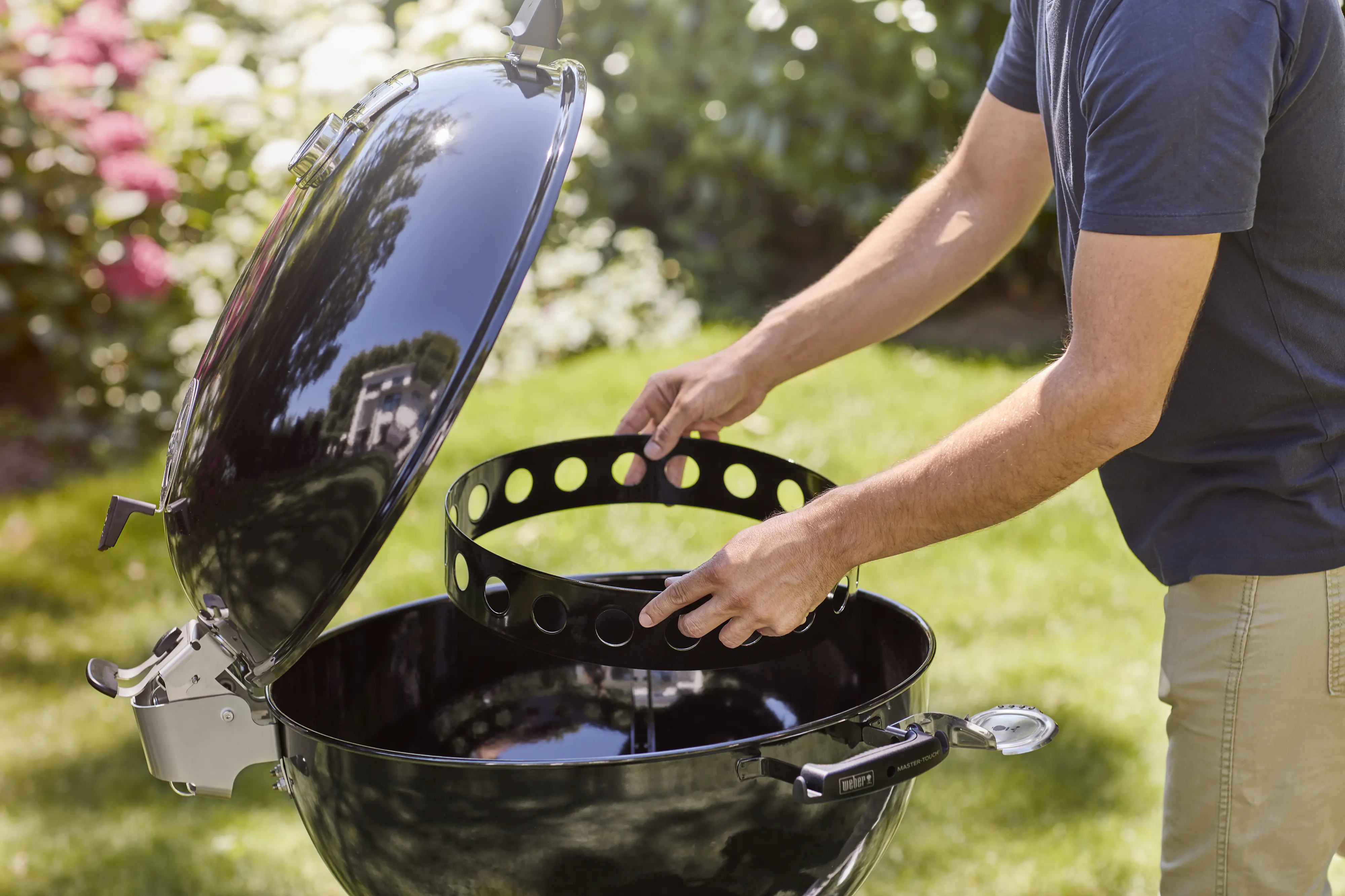 Weber Holzkohlegrill Master-Touch GBS E-5770 Ø 57 cm