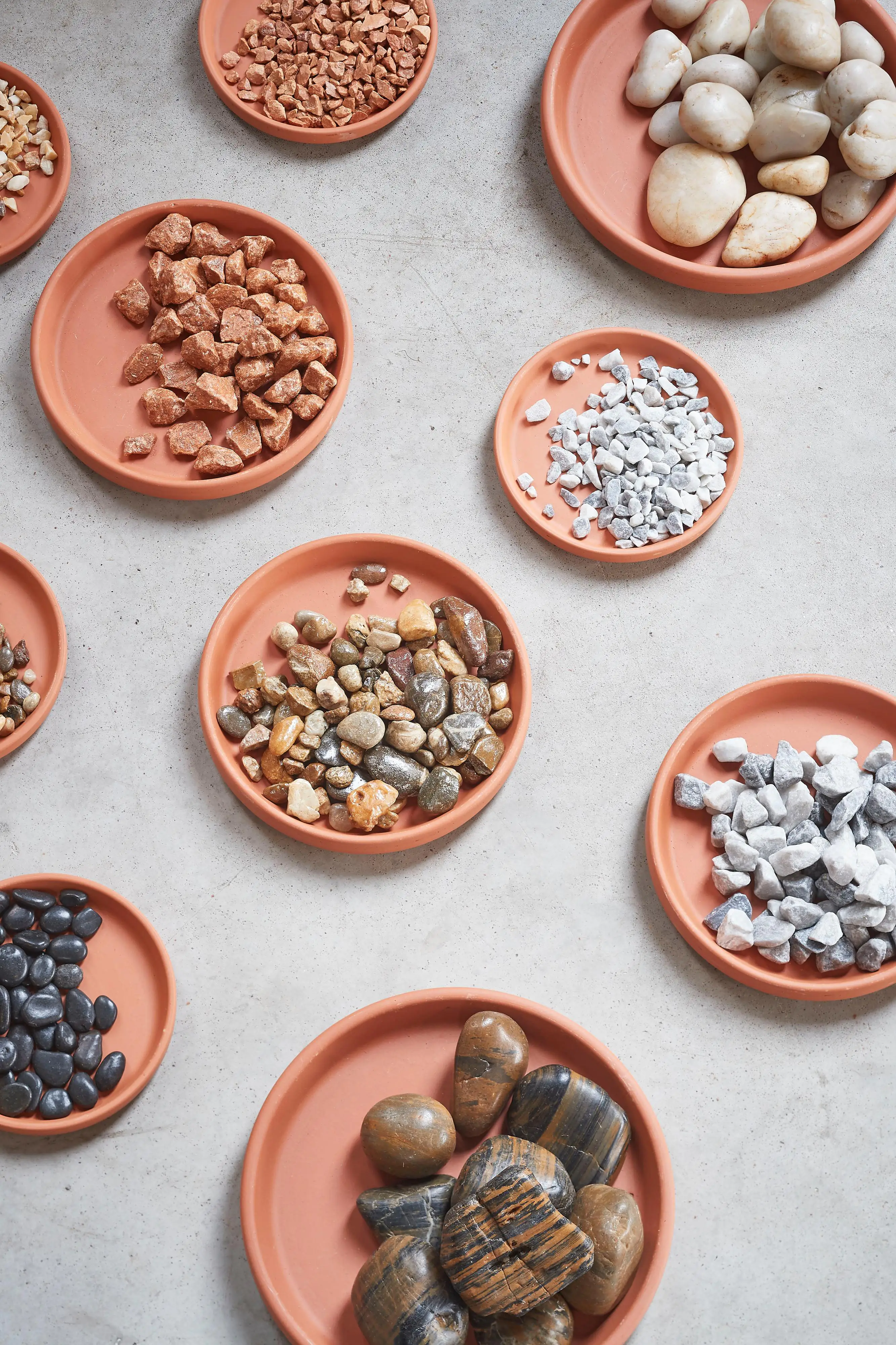 Mica Deko Steine hellgrau 650 ml