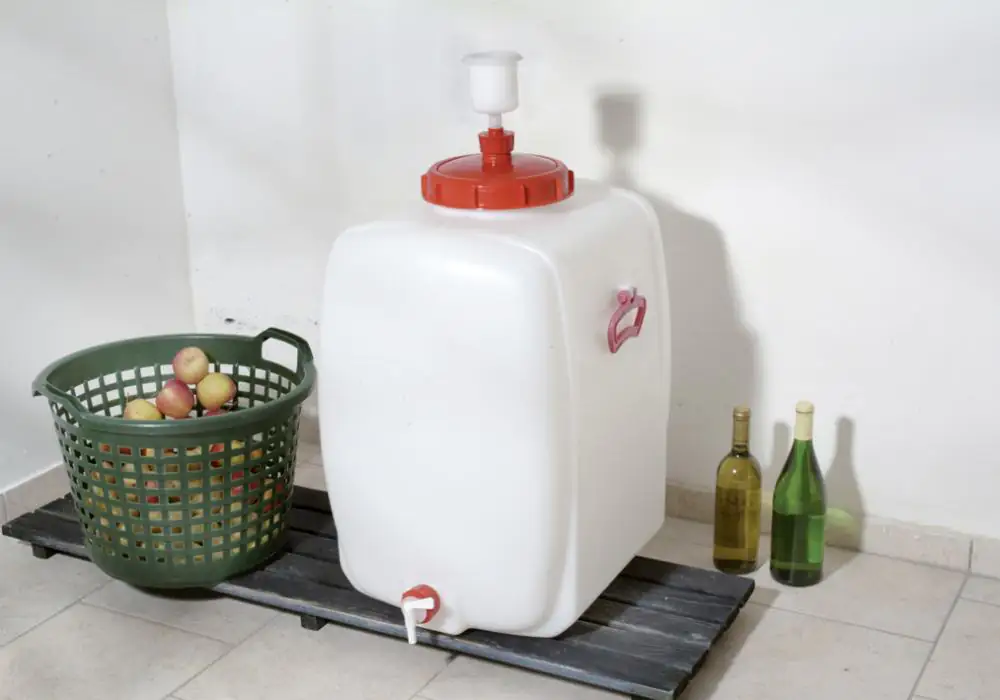 Floraworld Getränkefass Kunststoff 110 l