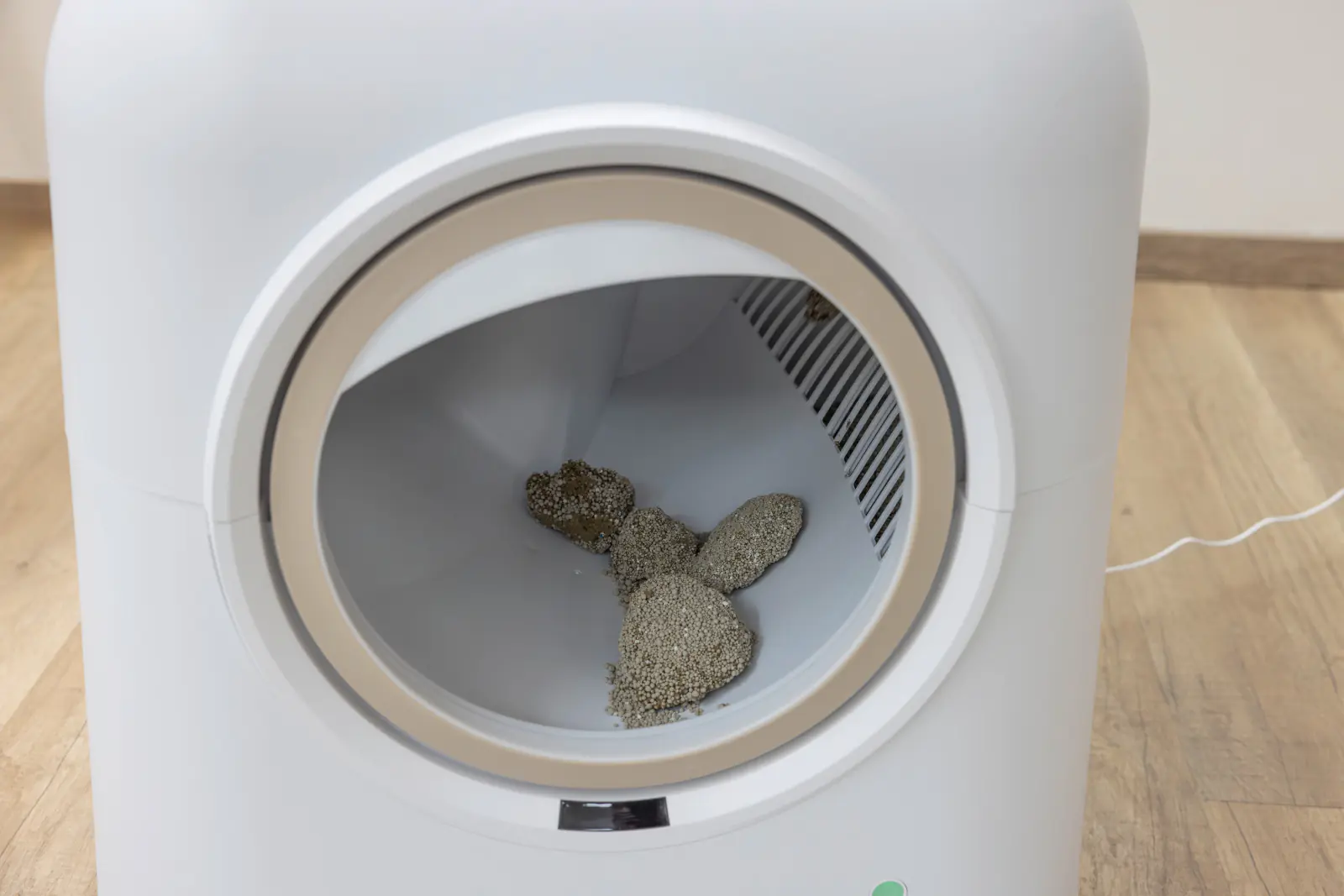 Kerbl Pet Selbstreinigende Katzentoilette Smart 54 x 54 x 60 cm weiß
