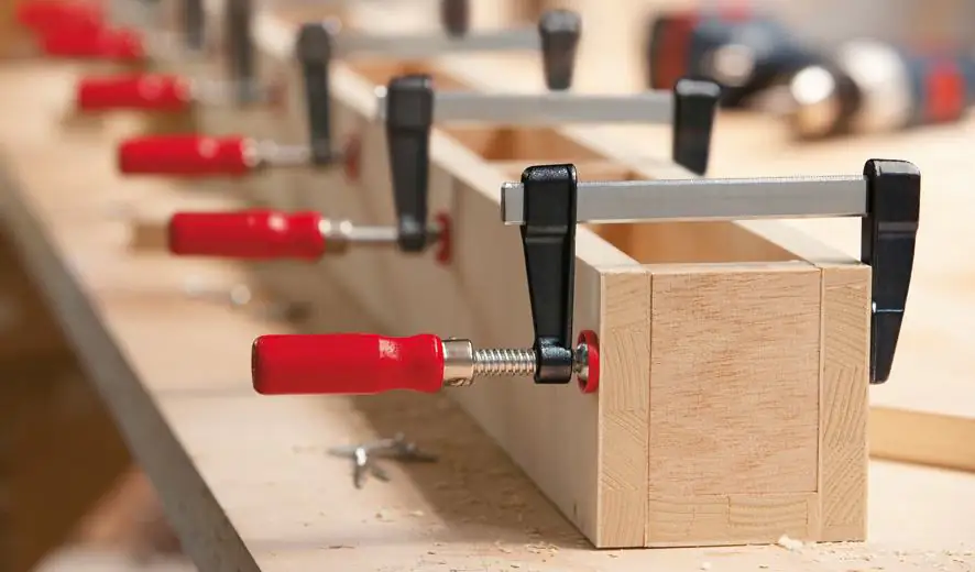 Bessey Druckguss-Zwinge Zink-Druckguss schwarz beschichtet Bessey Druckguss-Zwinge Zink-Druckguss schwarz beschichtet