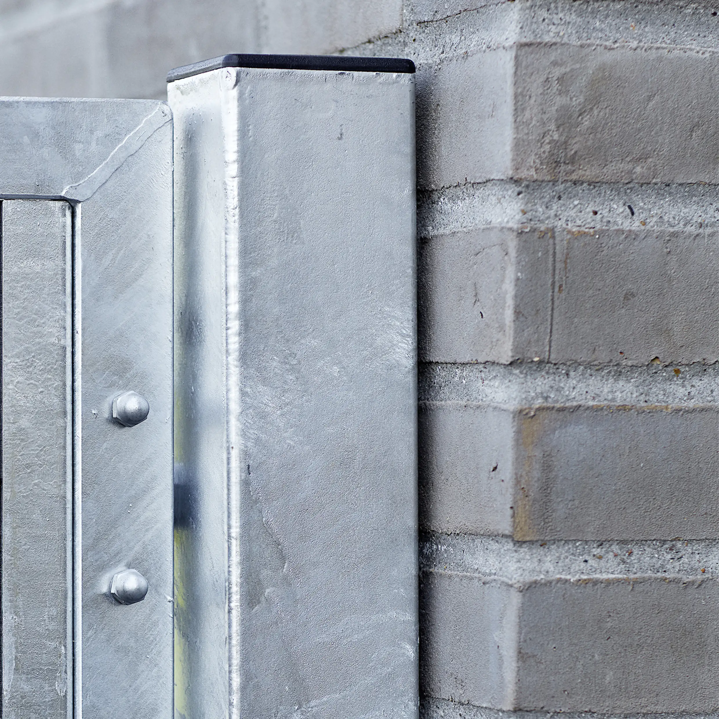 Plus WPC Tor Futura Rechts 115 x 145 cm inkl. Pfosten