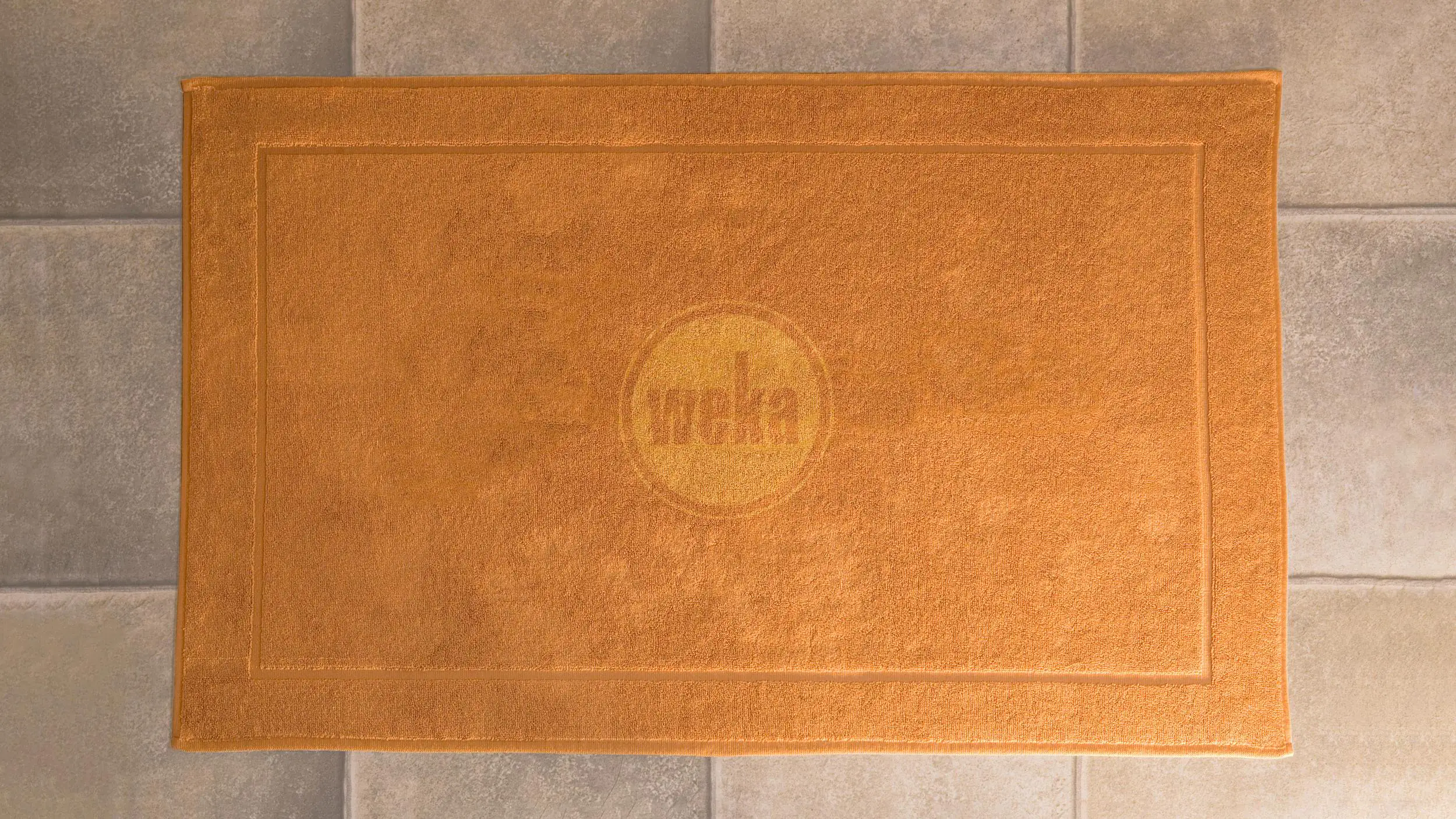 Weka Element-Ecksauna Varberg 3 HT OS mit Massivholztür