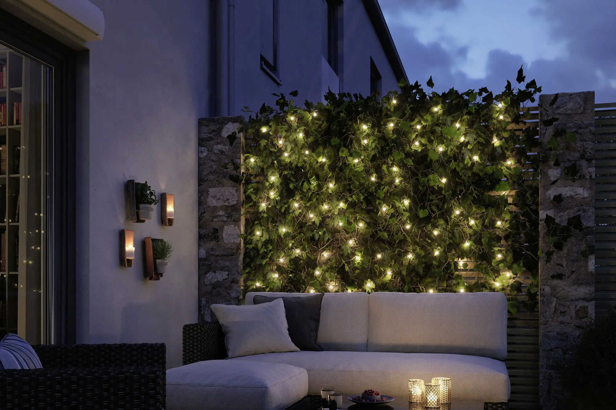 Paulmann Plug & Shine Light Chain 7 Outdoor, schwarz, dimmbar, warmweiß