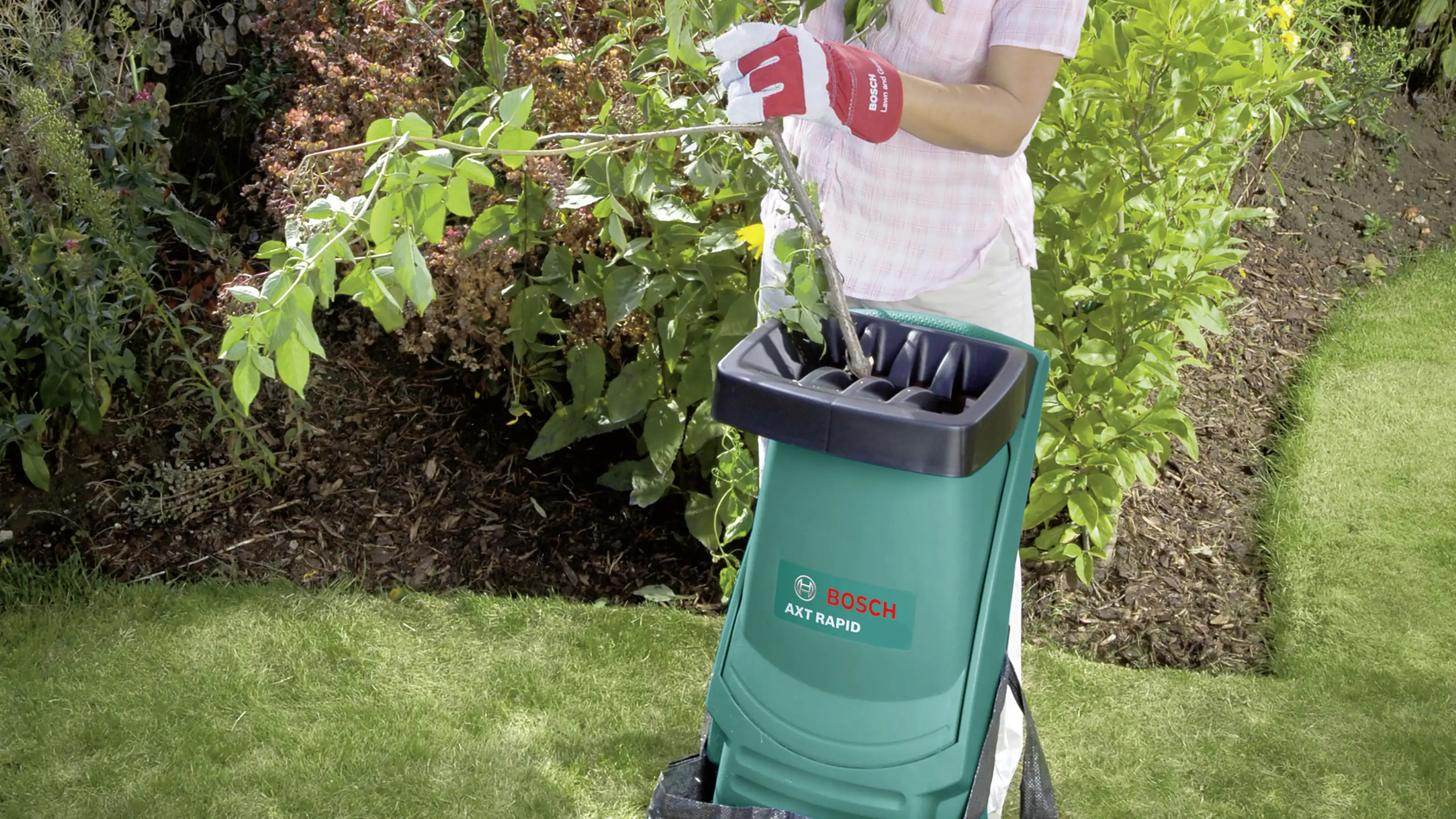 Bosch Häcksler AXT Rapid 2200 2200 Watt Bosch Häcksler AXT Rapid 2200 2200 Watt