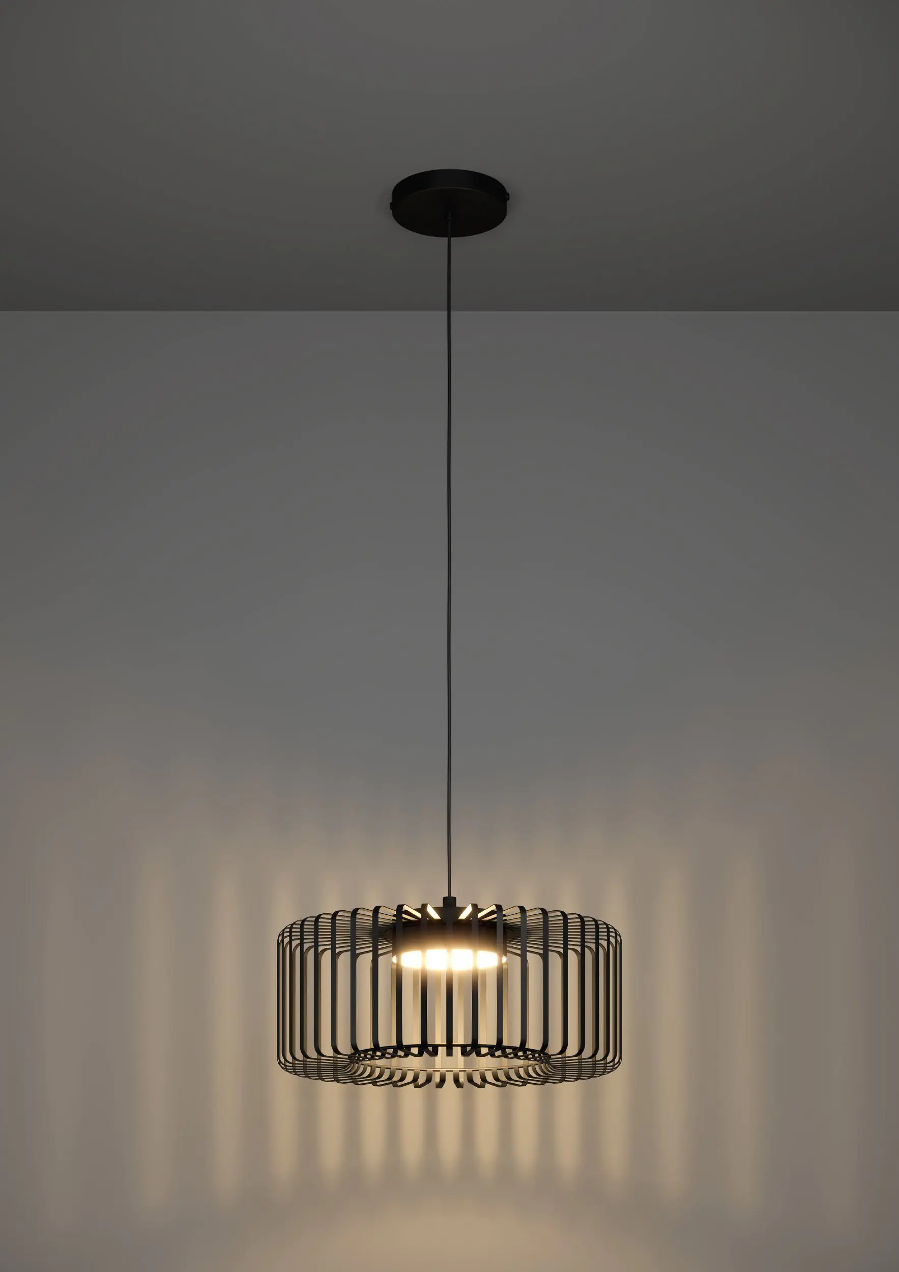 Eglo Connect LED Pendelleuchte Ginestrone-Z schwarz 45 x 110 cm Eglo Connect LED Pendelleuchte Ginestrone-Z schwarz 45 x 110 cm