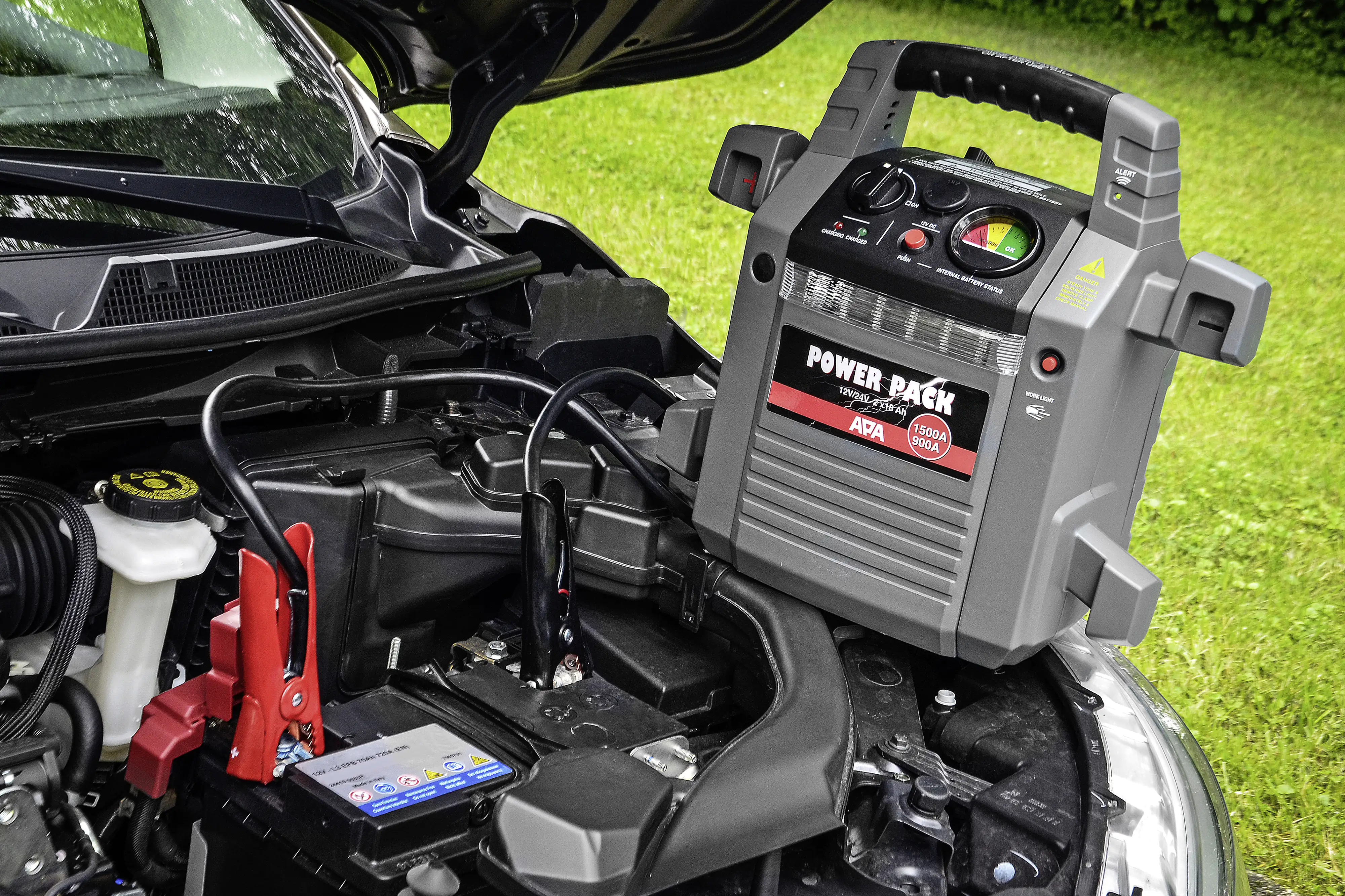 APA Powerpack 900 1500A 12/24V 2x18Ah APA Powerpack 900 1500A 12/24V 2x18Ah