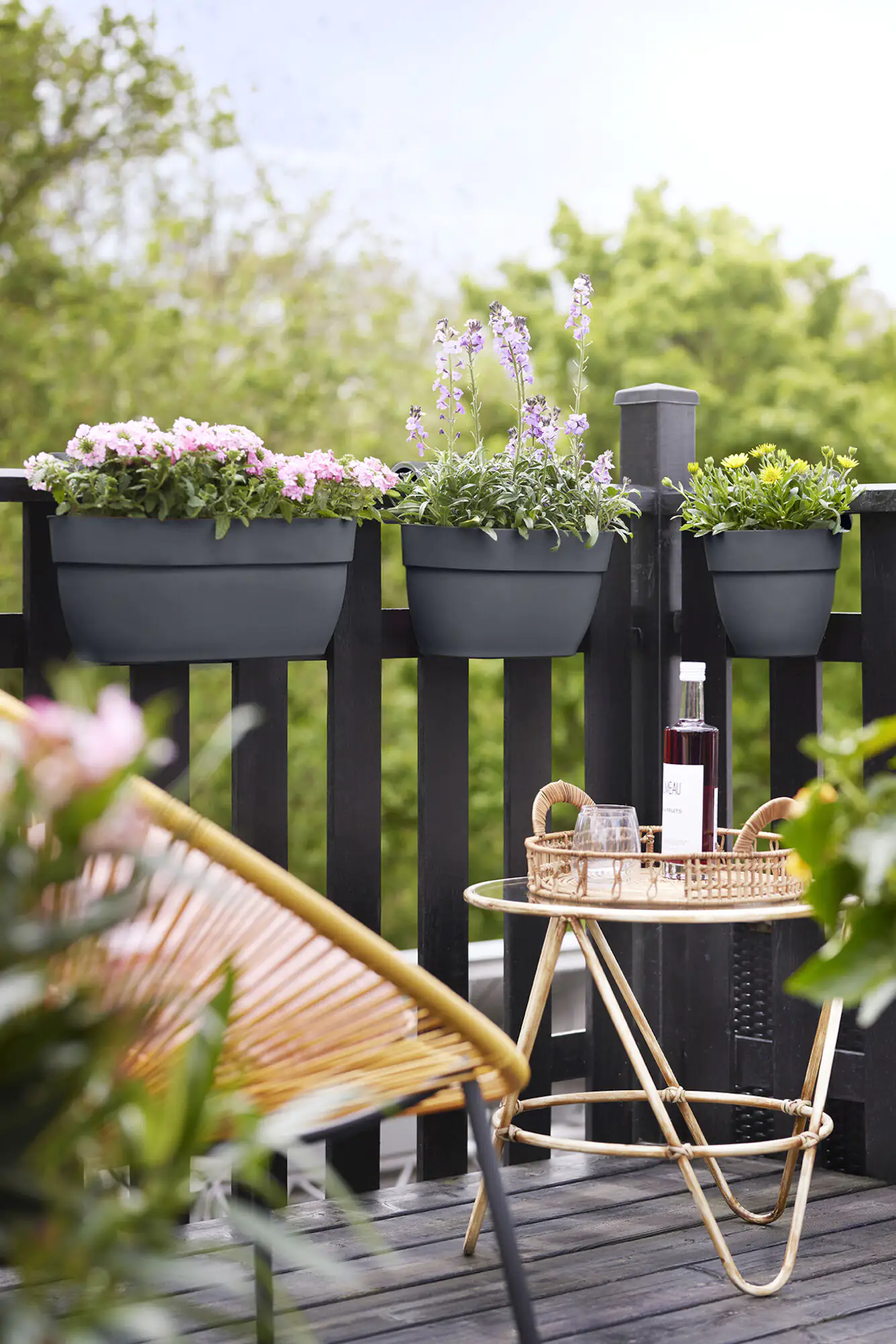 Elho Blumentopf zum Hängen Kunststoff anthrazit 36 x 24,1 x 26,5 cm Vibia Campana Easy Medium Elho Blumentopf zum Hängen Kunststoff anthrazit 36 x 24,1 x 26,5 cm Vibia Campana Easy Medium