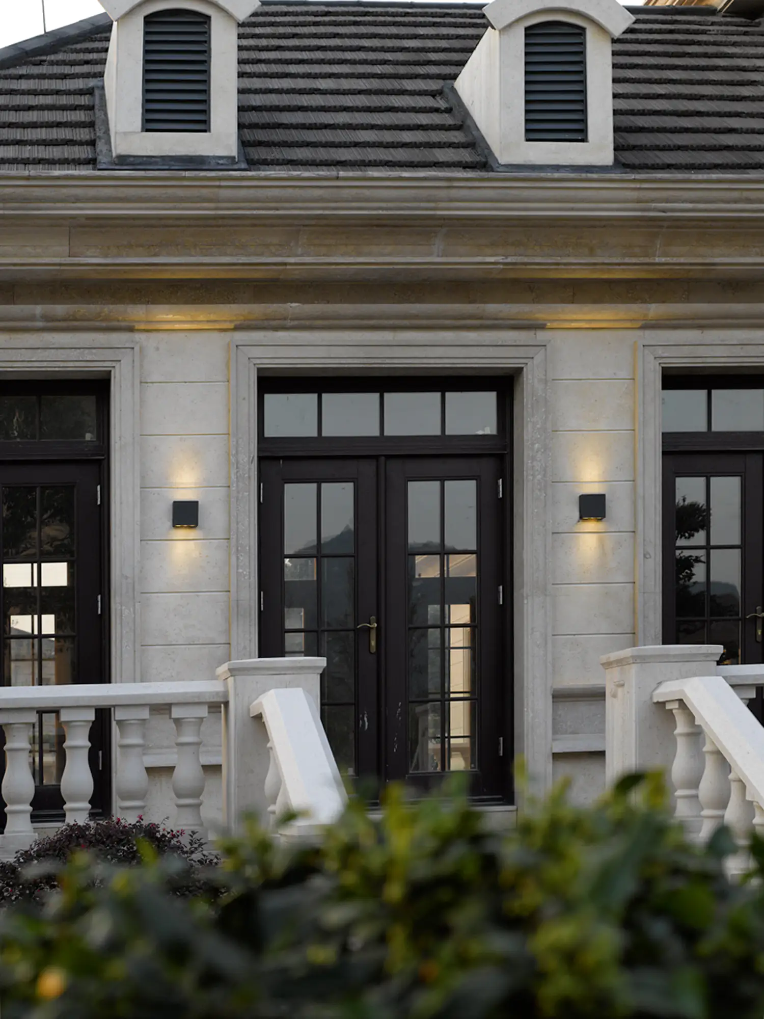 4017807242164_1208825 Trio Leuchten LED Außen-Wandleuchte Thames anthrazit Up- & Downlight