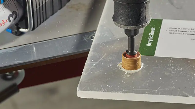 Dremel Max Schleifband und Lochbohrer 408 DM