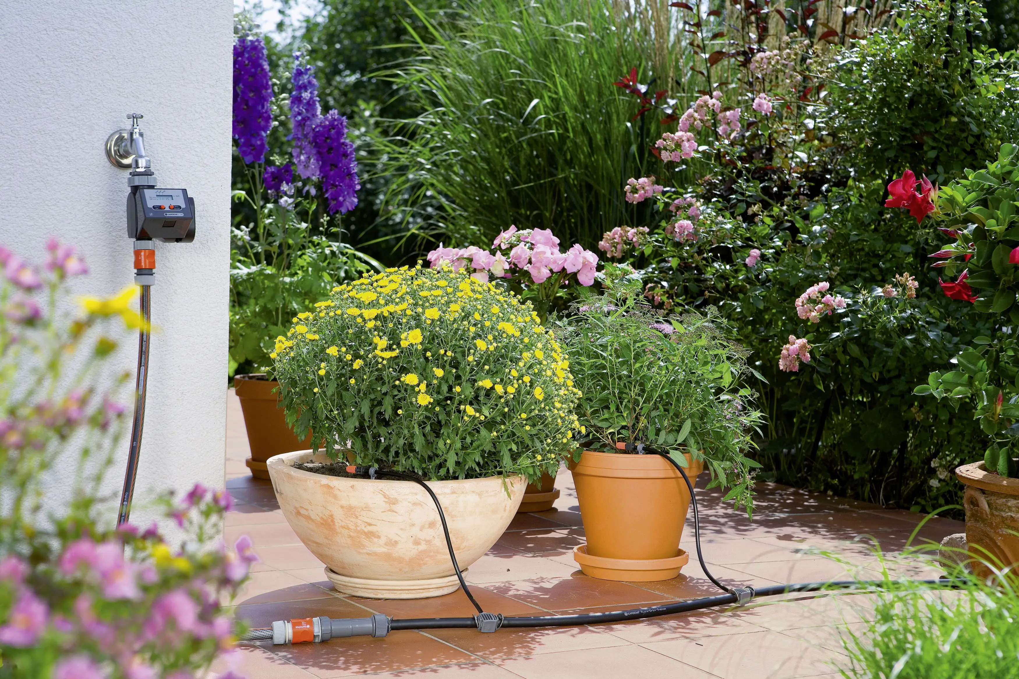 Gardena Start-Set mit Bewässerungsuhr "Micro-Drip-System" -Bewässerungsuhr Smarte Gartenbewässerung