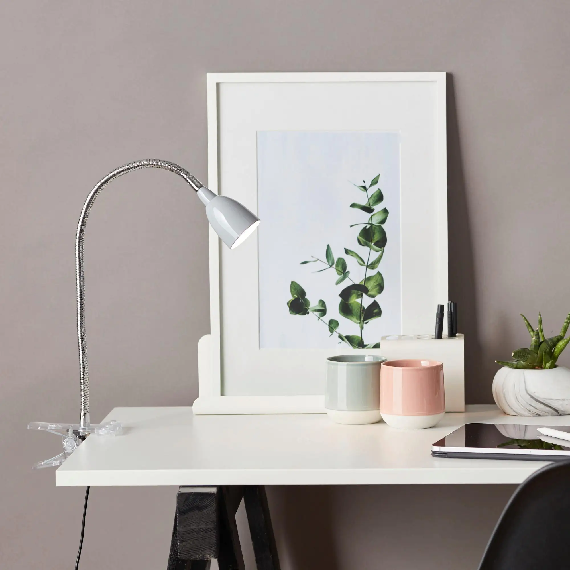 Brilliant Klemmleuchte Anthony 38 cm 2,2 W, warmweiß, mit Flexgelenk