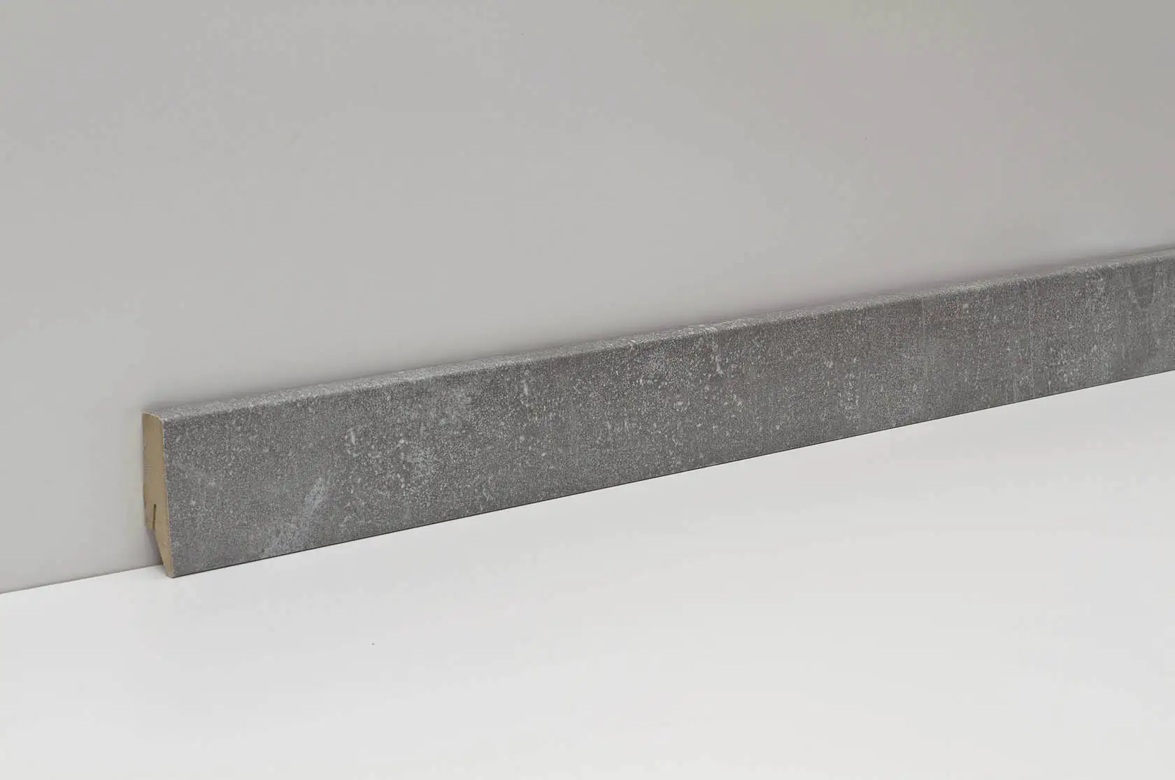4003992420425 Classen Clip-Fußleiste 240 cm 58 x 19 mm Industrial grau