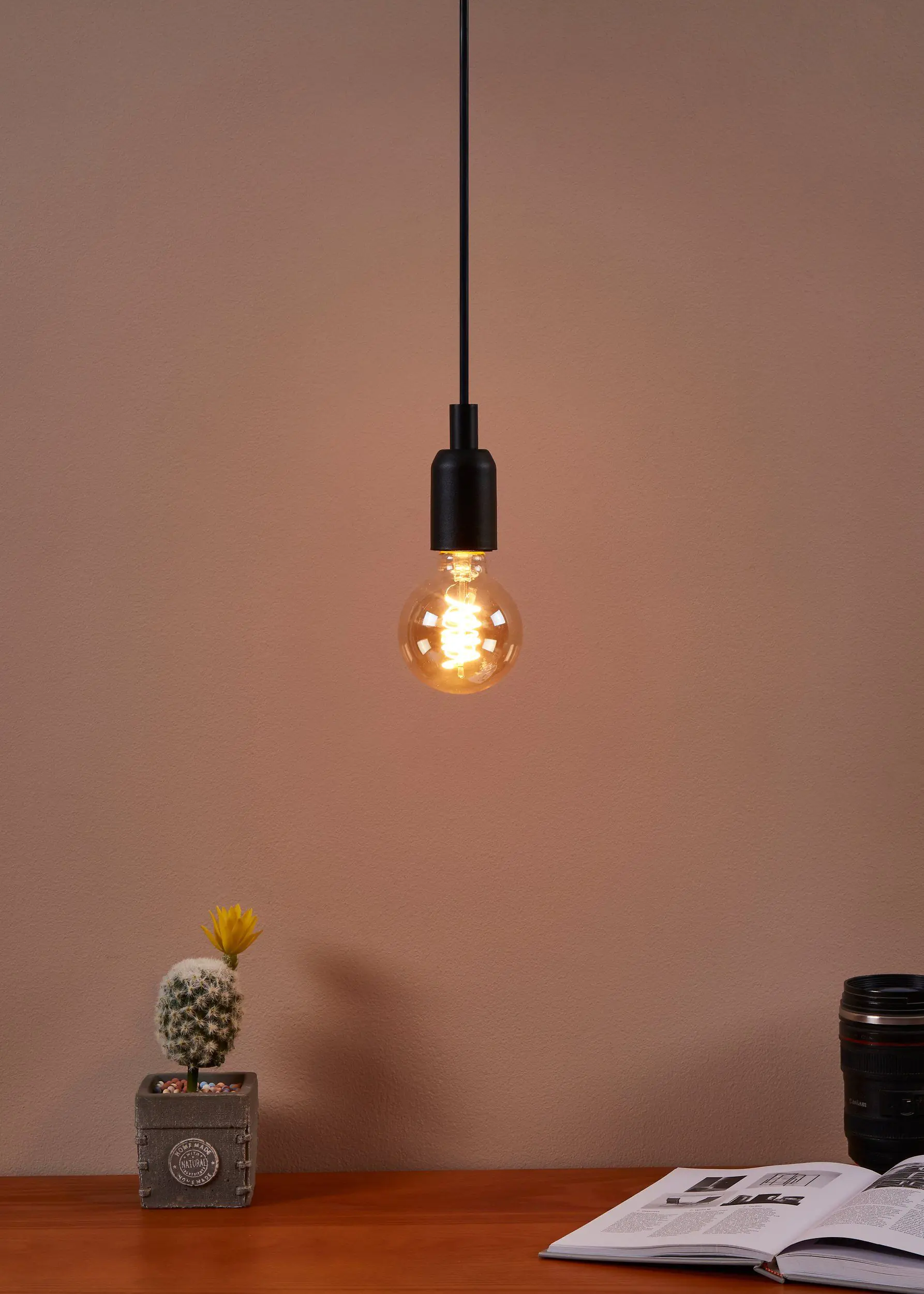 Eglo LED Globe G80 E27 4W amber