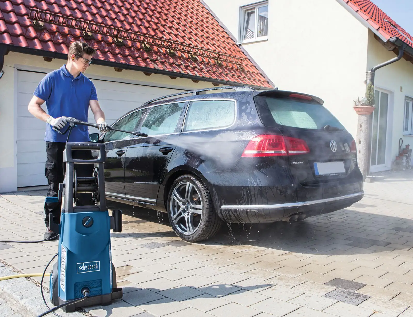 Scheppach Hochdruckreiniger HCE2000 inkl. 6-teiligem Zubehör Scheppach Hochdruckreiniger HCE2000 inkl. 6-teiligem Zubehör