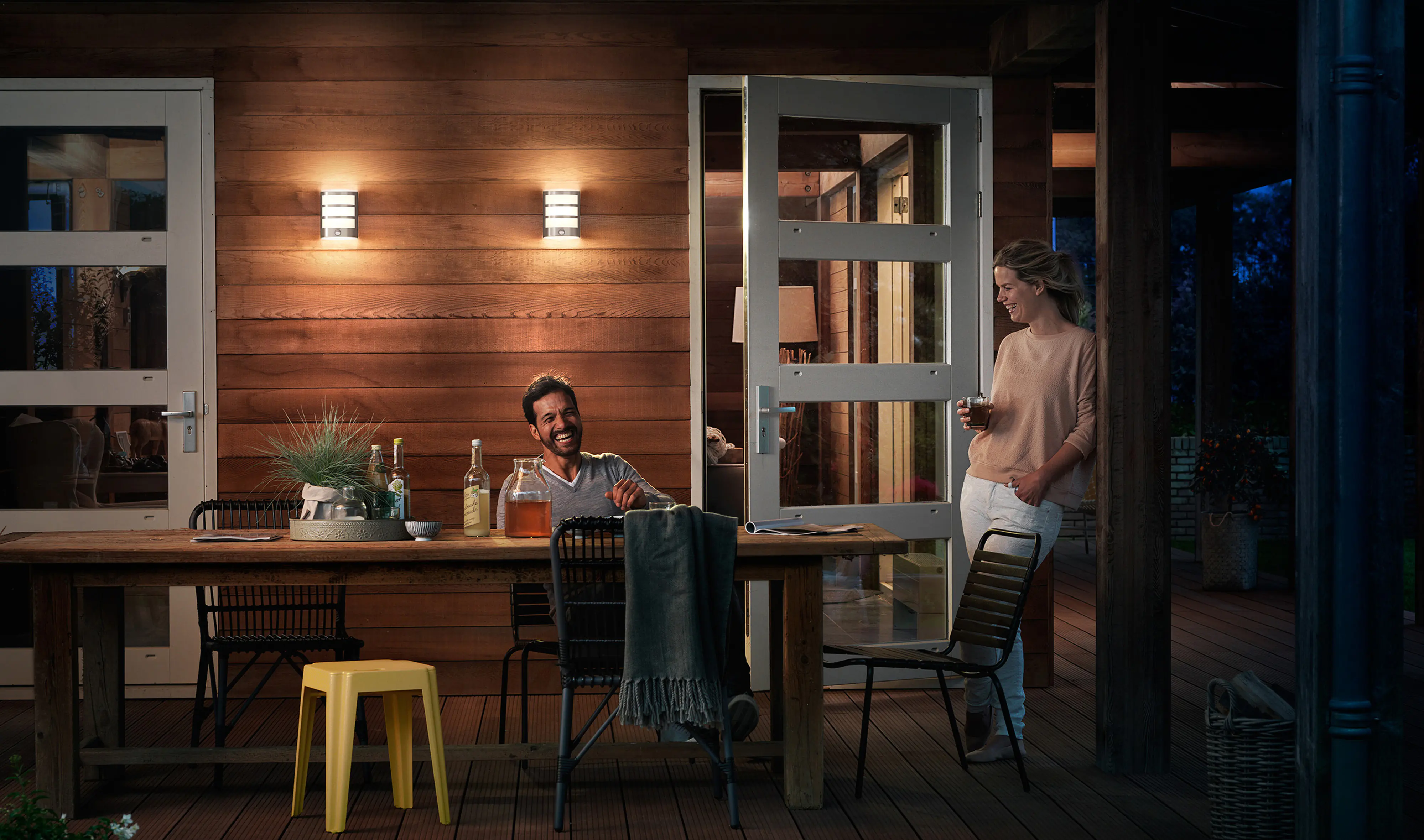 Philips LED Außenwandleuchte Python Edelstahl mit Bewegungssensor warmweiß