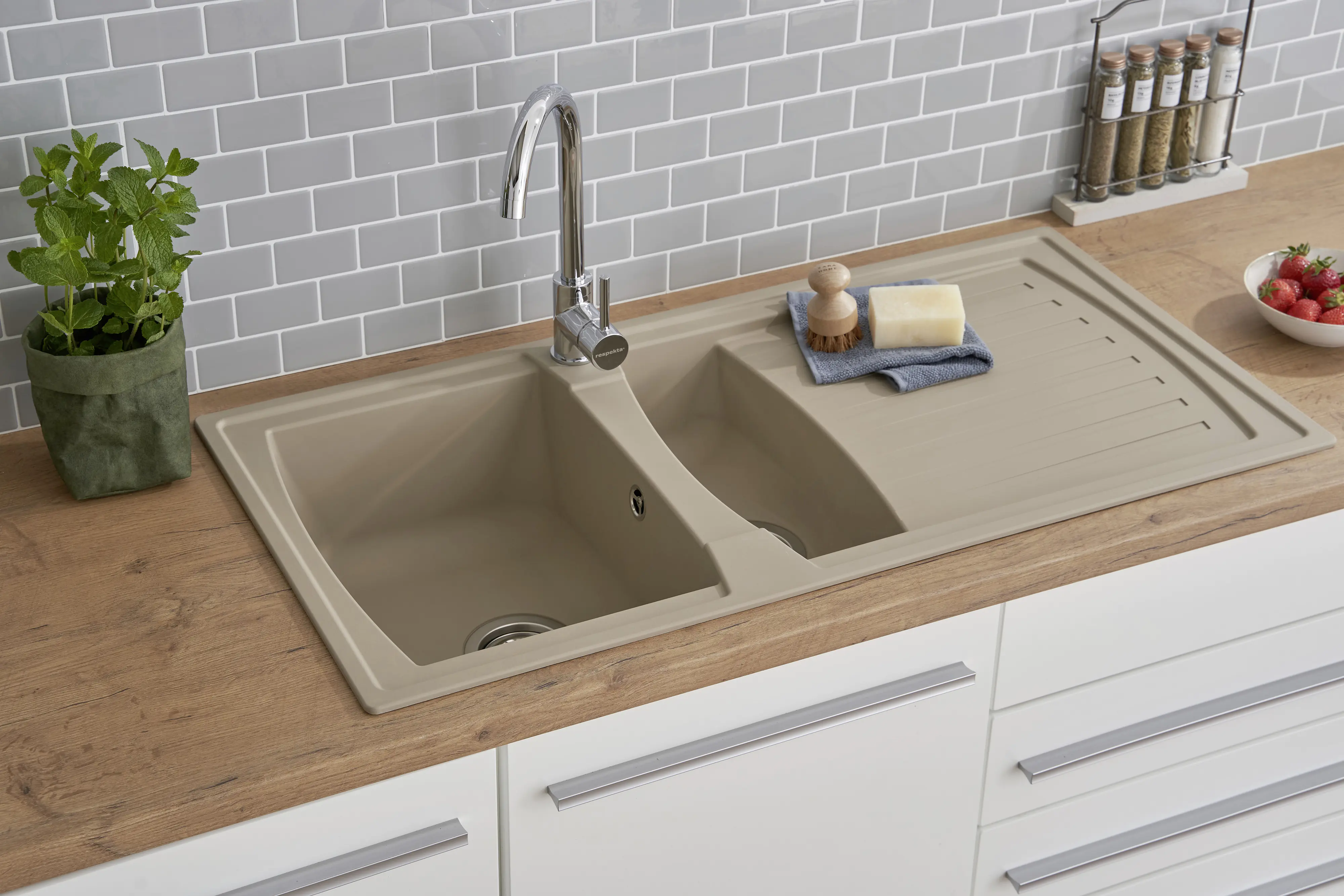 respekta Mineralite Einbauspüle BOSTON100X50B respekta Mineralite Einbauspüle BOSTON100X50B