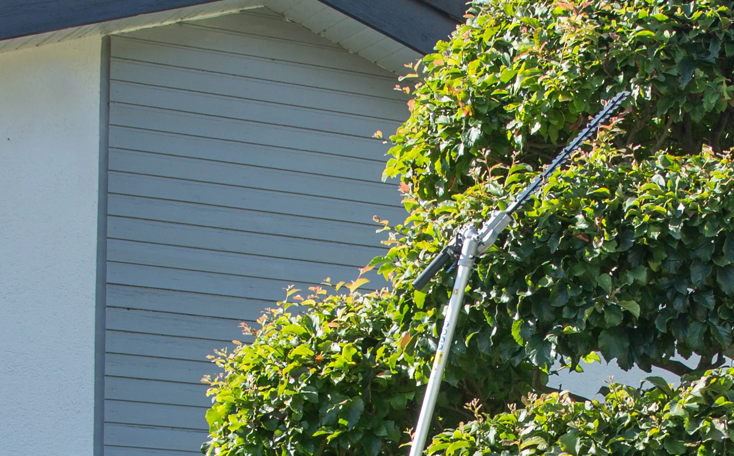 Ikra Benzin-Multifunktionsgerät 4in1 IPMT 33 Freischneider