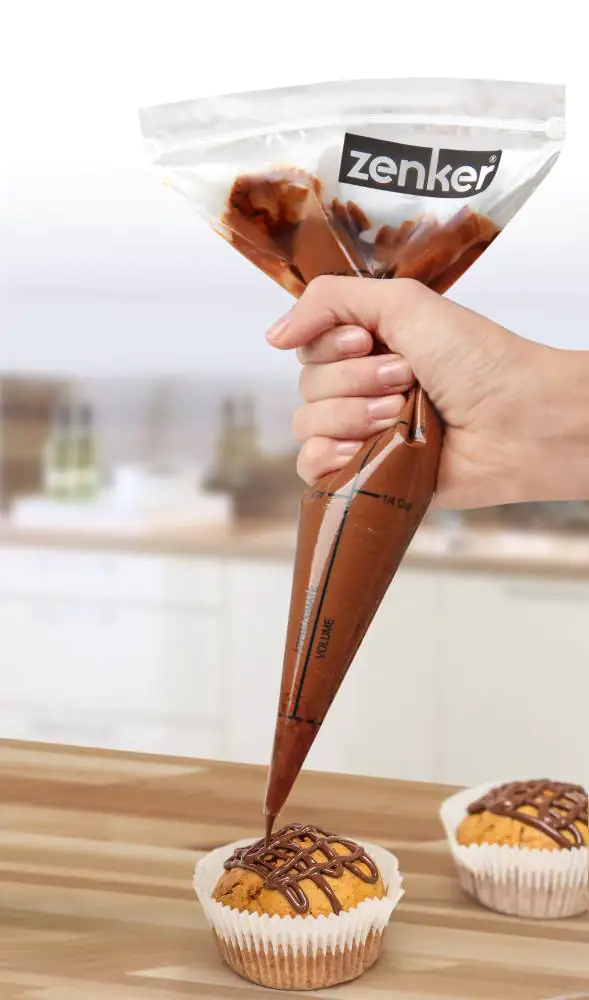 Zenker Einwegspritzbeutel Patisserie zum Schmelzen 15 x 30 cm, 10 Stück