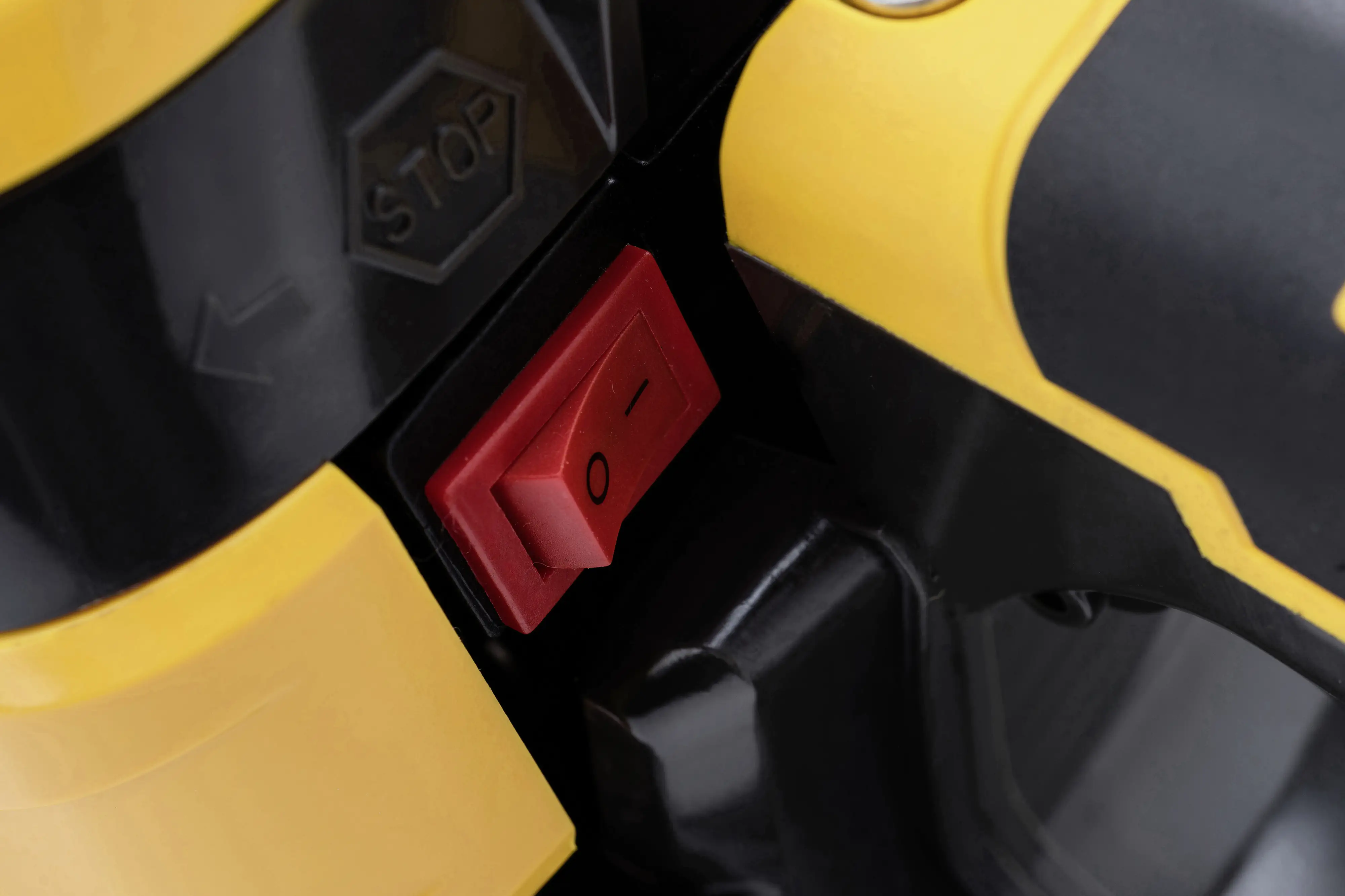 Stiga Benzin Kettensäge CS 755 2,3 kW, 45 cm Schwertlänge