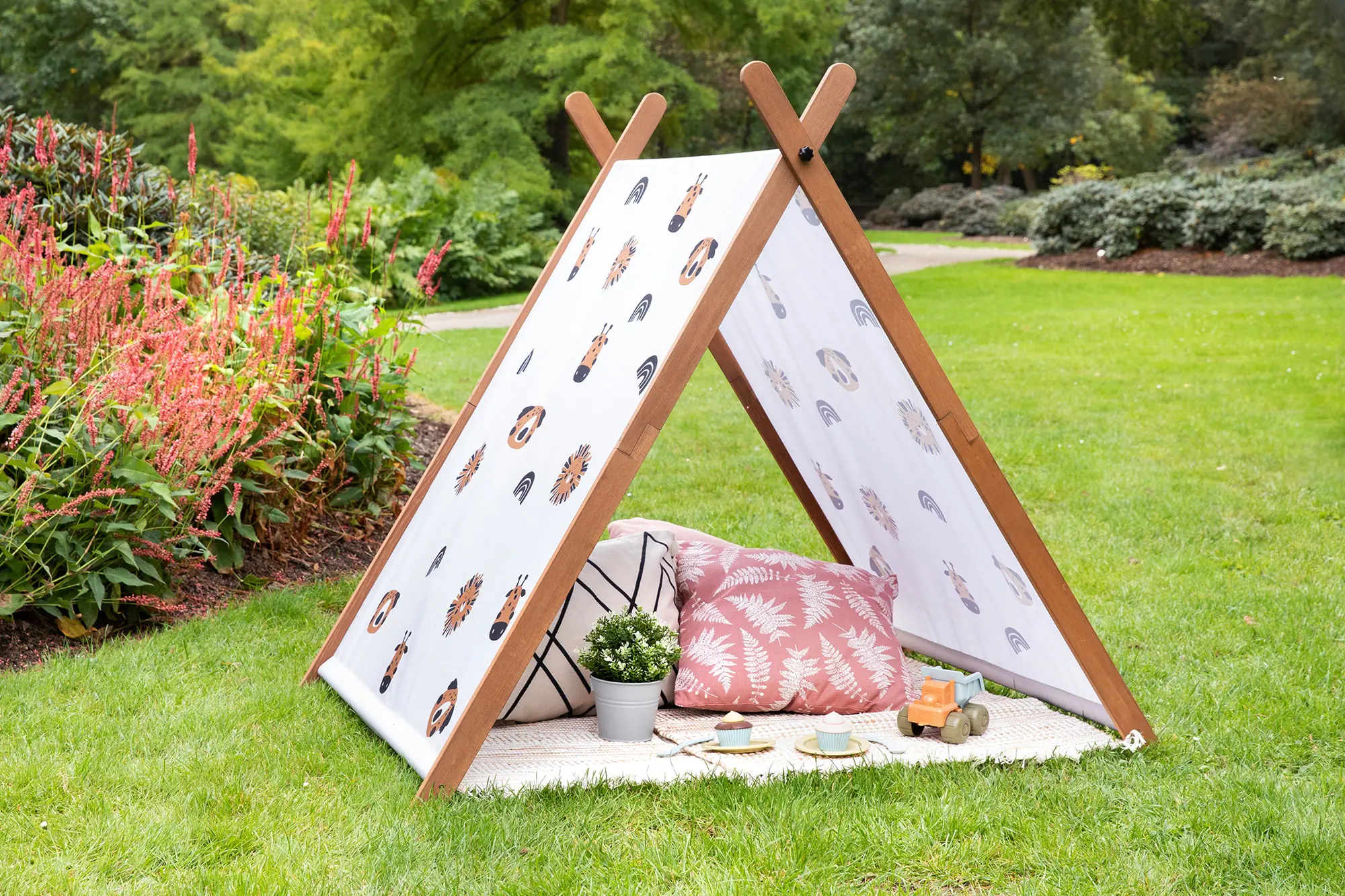 Muddy Buddy Sandkasten Safari Seeker 140 x 120 x 140 cm Muddy Buddy Sandkasten Safari Seeker 140 x 120 x 140 cm